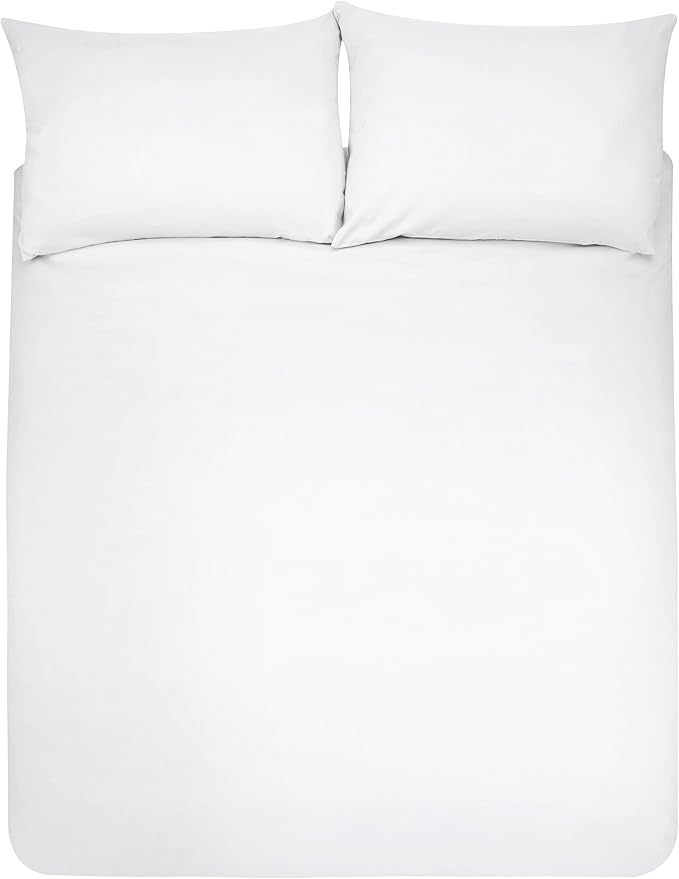 AmazonBasics Microfibre Duvet Set, Bright White, 230cm x 220cm / 50cm x