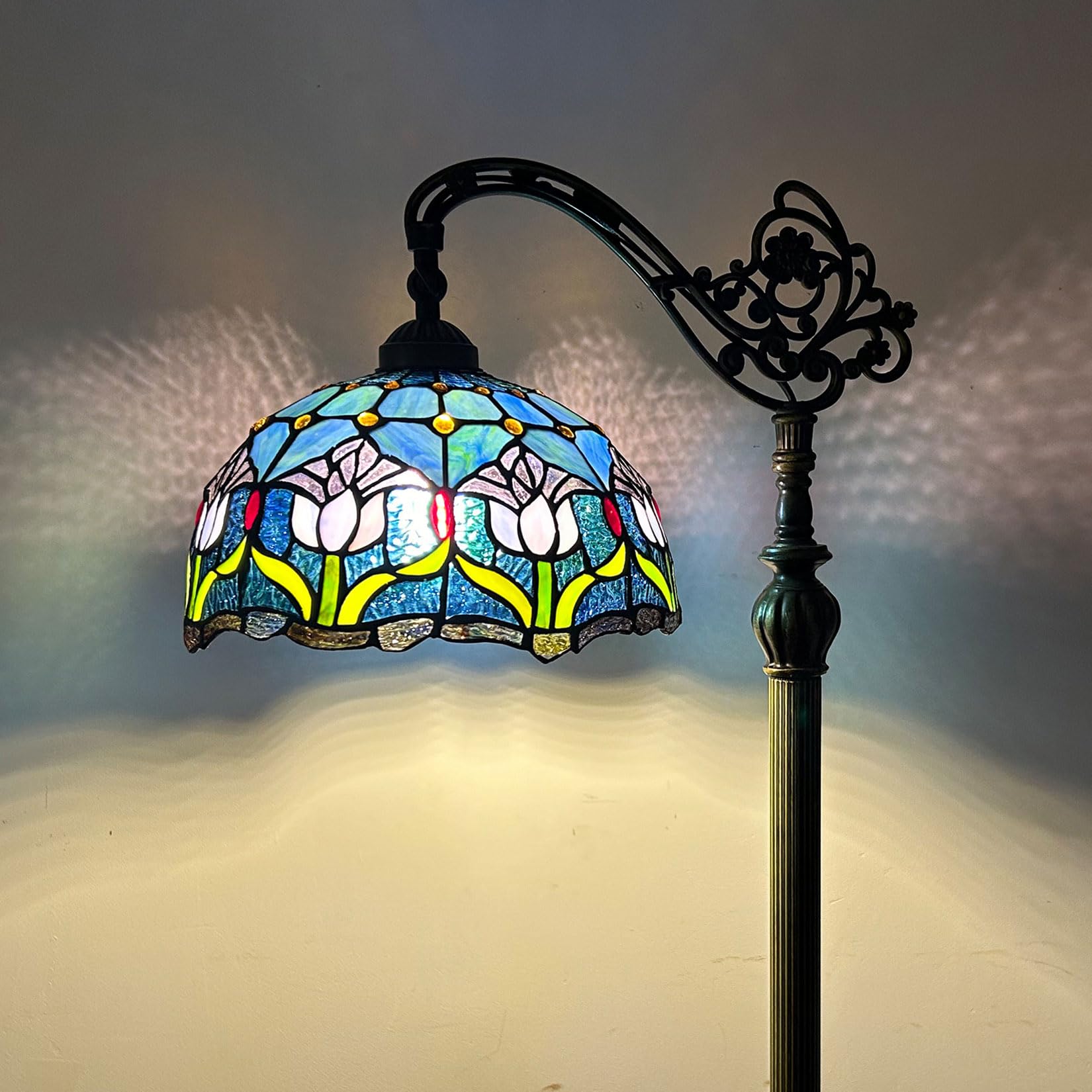 Lampa podłogowa w stylu Tiffany, witraż, łukowa, tulipan, 12x18x63 cale, regulowana, narożna, do czytania, dekoracja sypialni, salonu, niebieski, niebieski, niebieski，Blue