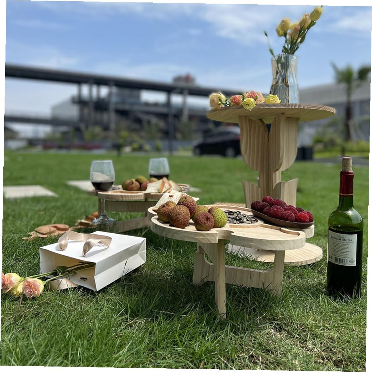 Portable Foldable Picnic Table Outdoor Wine Desk with Tray 35cm Diameter Wooden Petal Shape for Beach Camping BBQ and Picnic Supplies