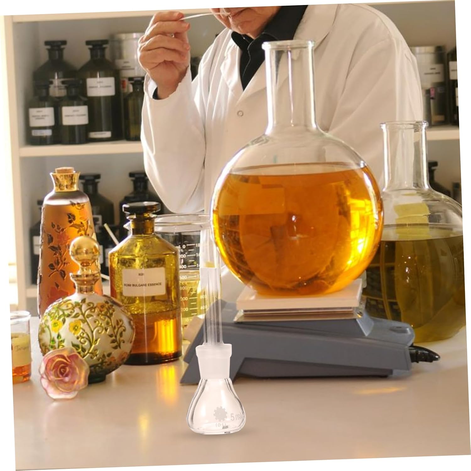 Zerodeko Glass Pycnometer with Perforated Stopper High Temperature Resistant Density Bottle for Lab Measurement Chemical and Shock Resistant Empty Liquid Container with Flat Base Stability