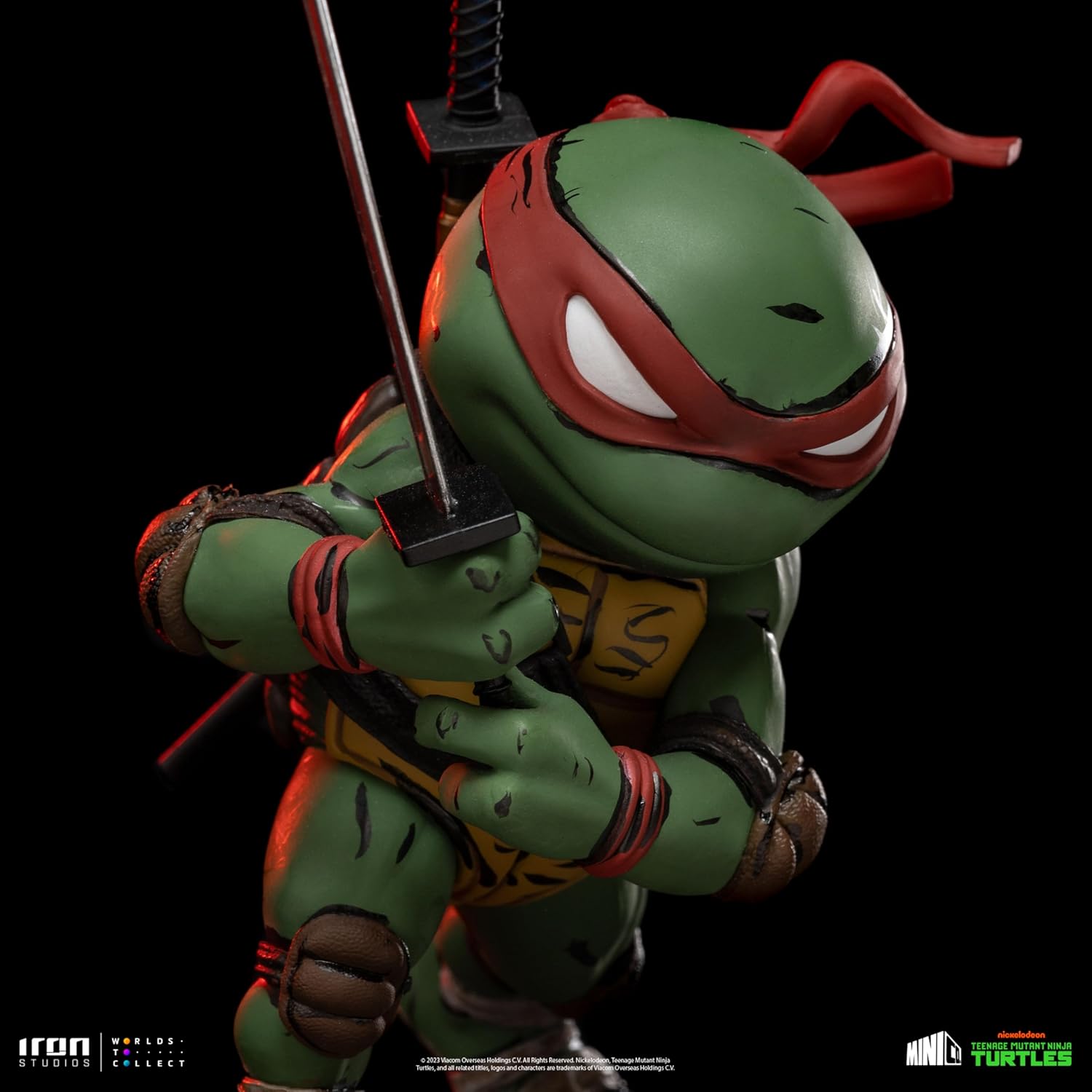 Teenage Mutant Ninja Turtles: Leonardo (V.2 Red Masks Ver.) Minico Previews Exclusive Figure