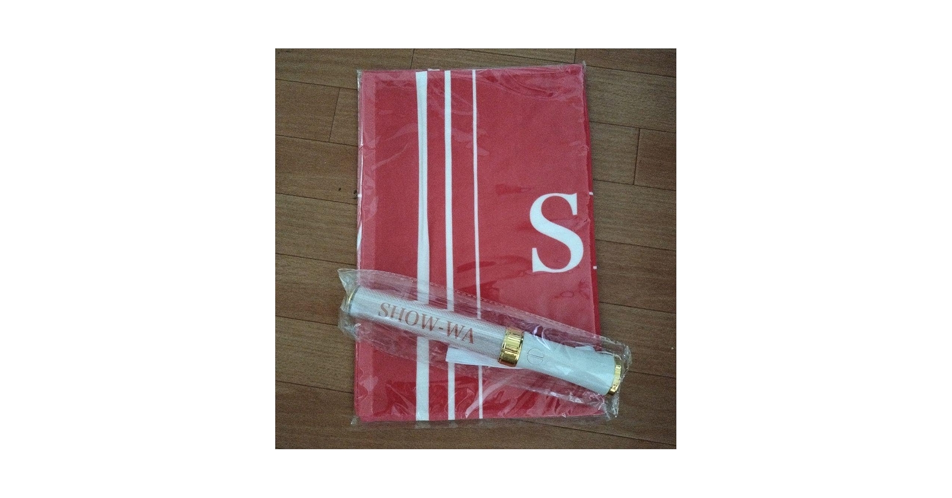 SHOW-WA ペンライト&amp;タオルセット Amazon.co.jp: show-wa ペンライト&タオルセット : おもちゃ