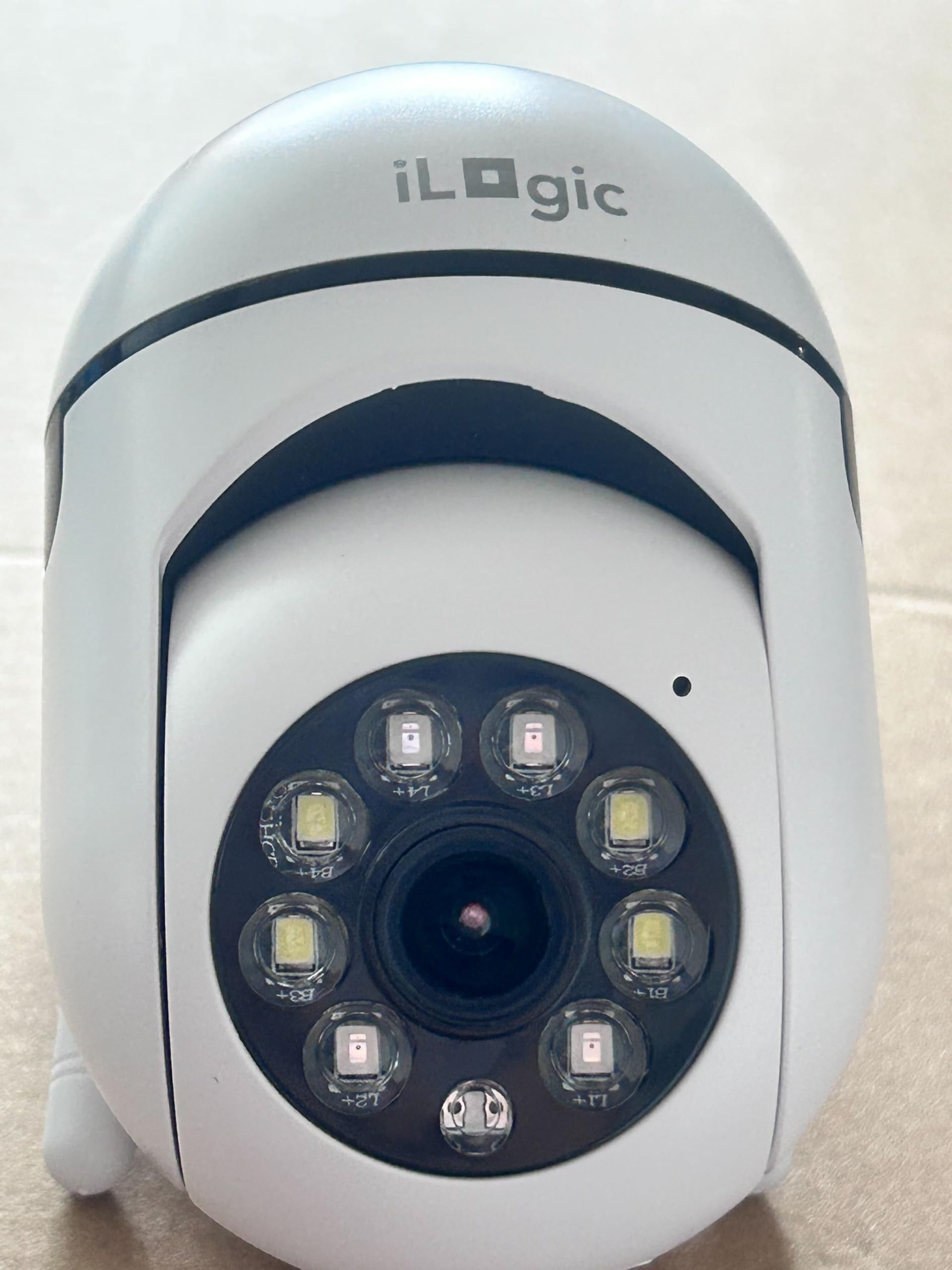 Camera Wifi Trong Nhà Yoosee 3Mpx Full HD, 3 Râu 11 Đèn Hồng Ngoại