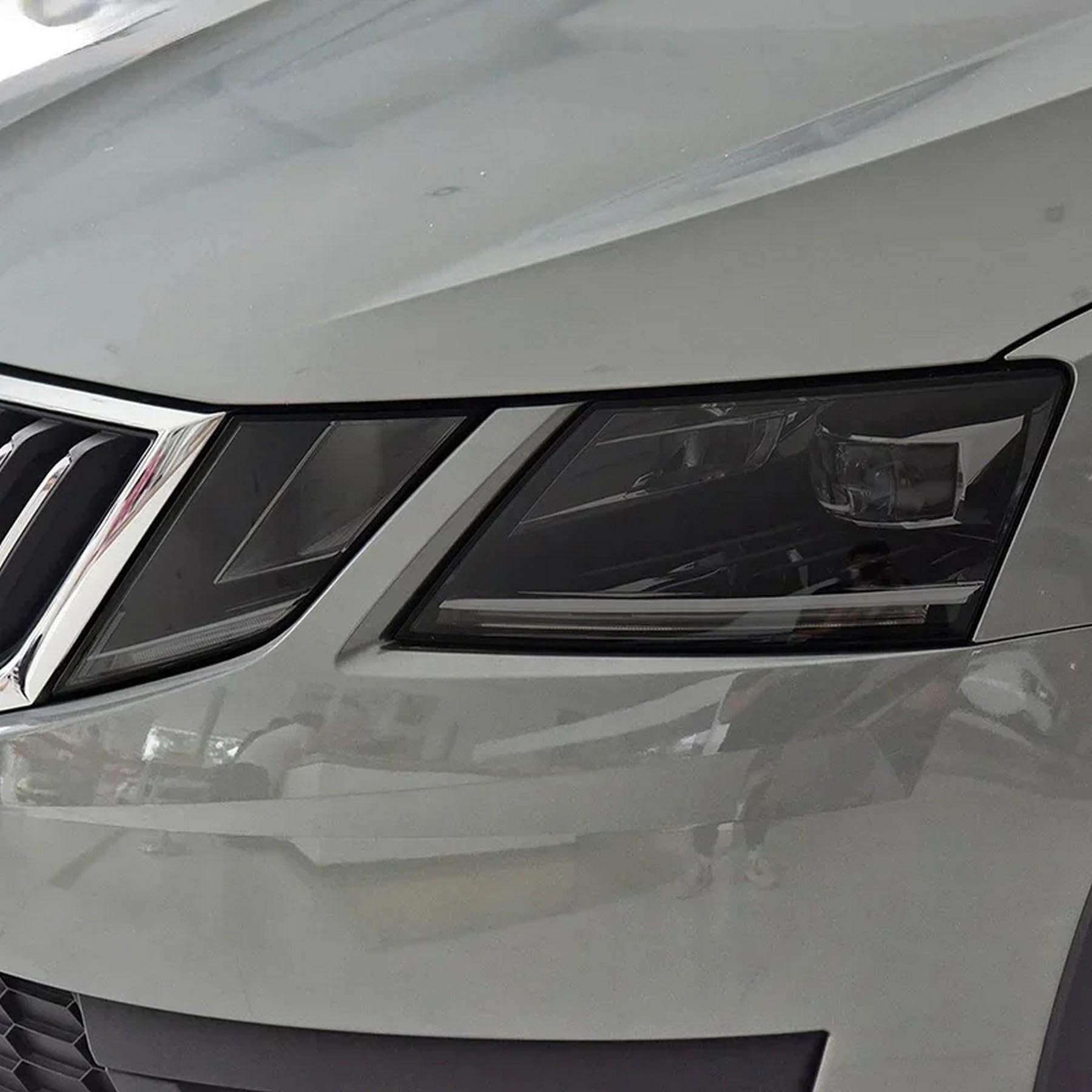 ChrOx Folia ochronna reflektora samochodowego Renowacja reflektorów Przezroczysta czarna naklejka TPU, do Skoda Octavia 2017-2019