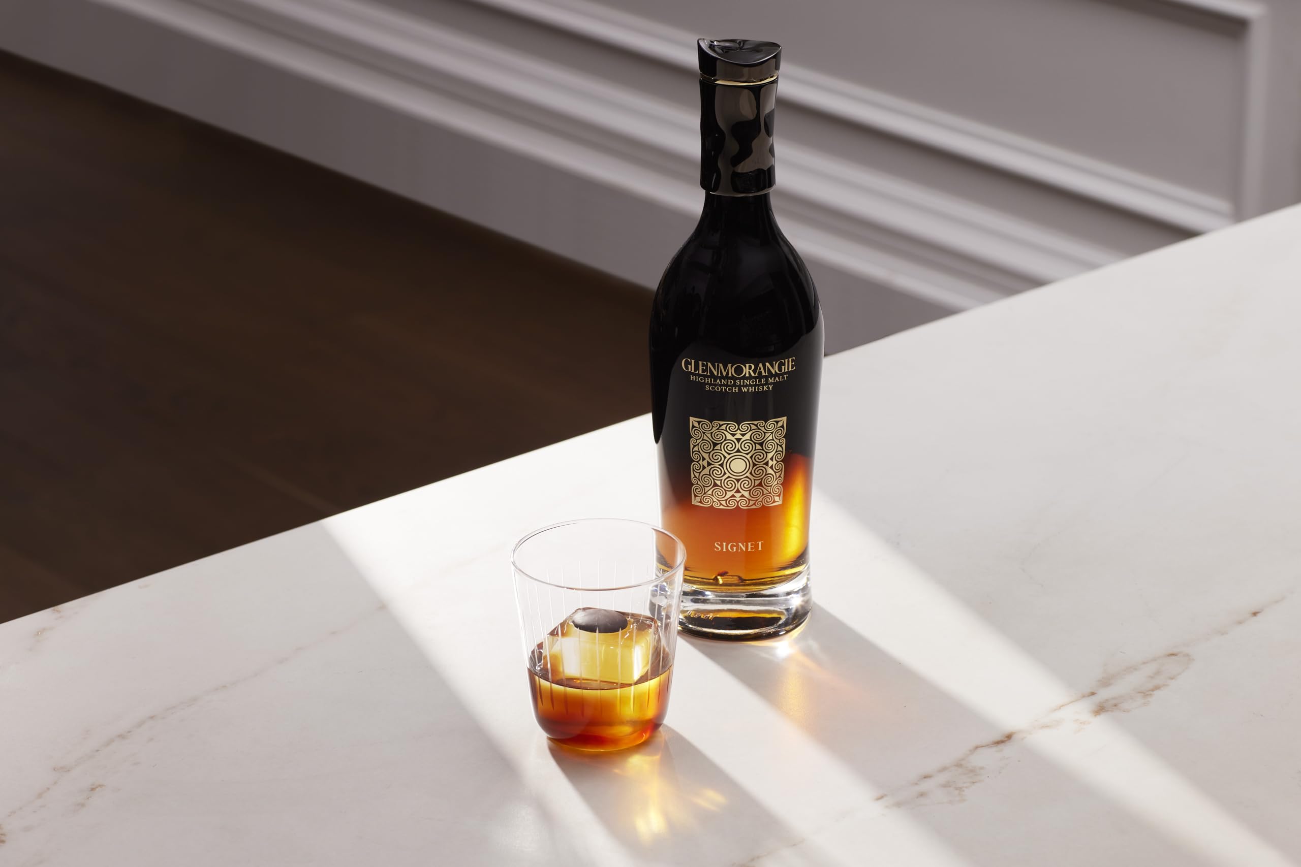 GLENMORANGIE SIGNET ウイスキー ギフトボックス入り Amazon.co.jp 
