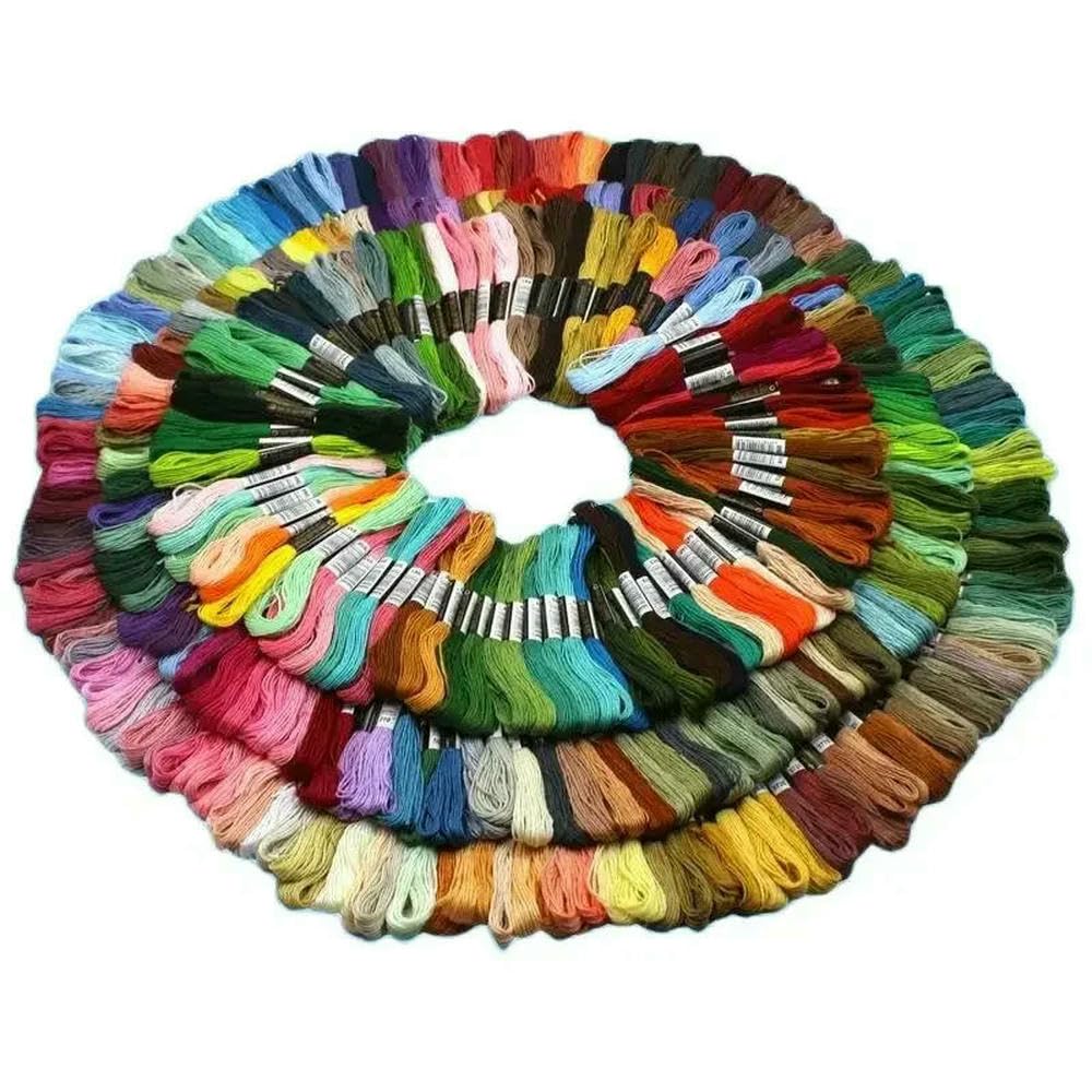 Serie de Hilos de Colores para Bordar, Punto de Cruz, Uso Artesanal y Costura DIY.