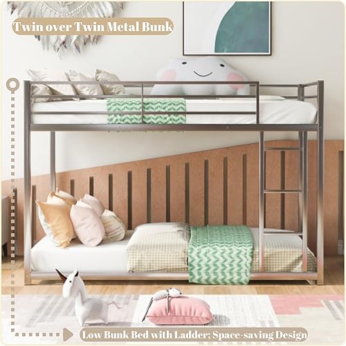 Miniatura 11 de Litera de tamaño individual sobre individual, litera baja con escalera, litera de metal con barandillas, marco de cama de metal resistente para