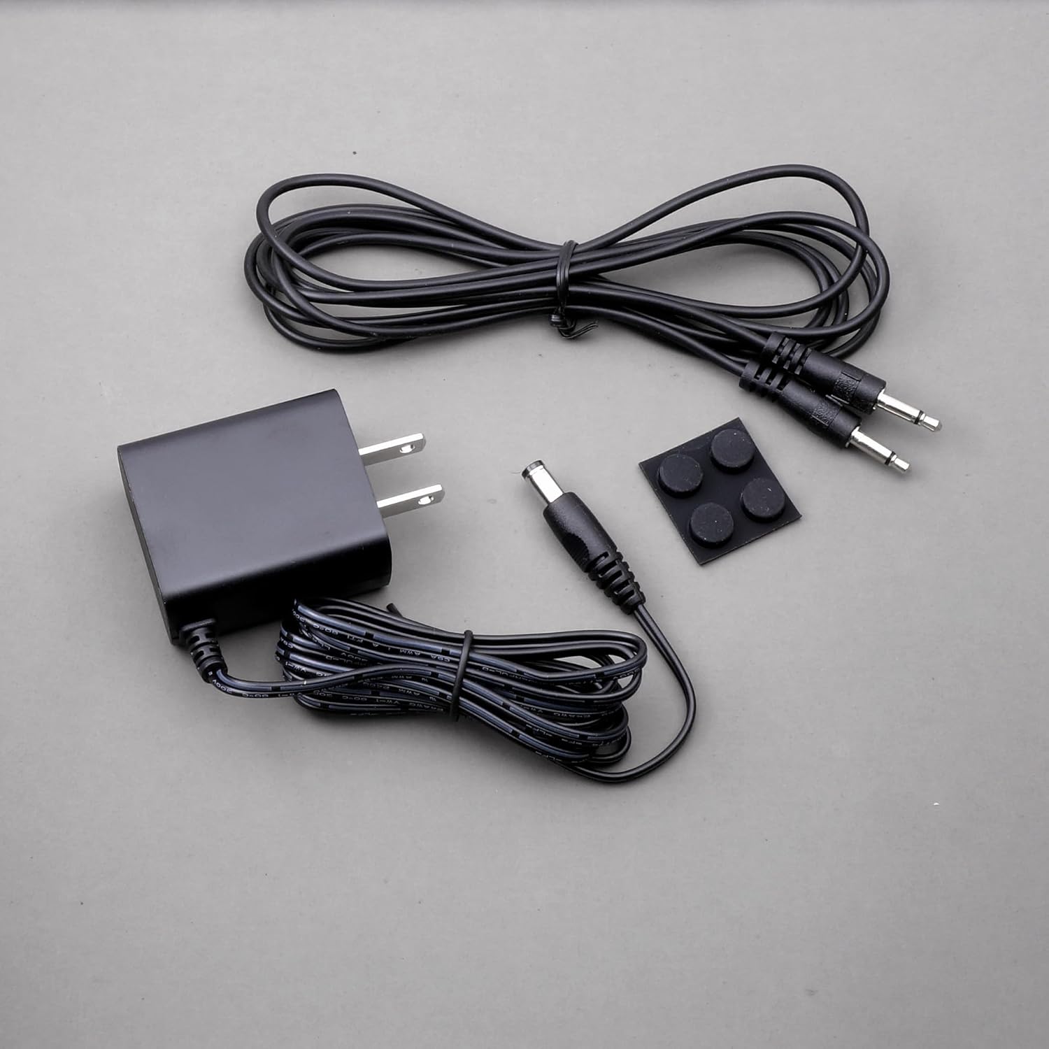 Automatic Amp/Speaker Selector by BobWire, Model SPK1 - Switch Operates by Audio Sensing or 12V Trigger