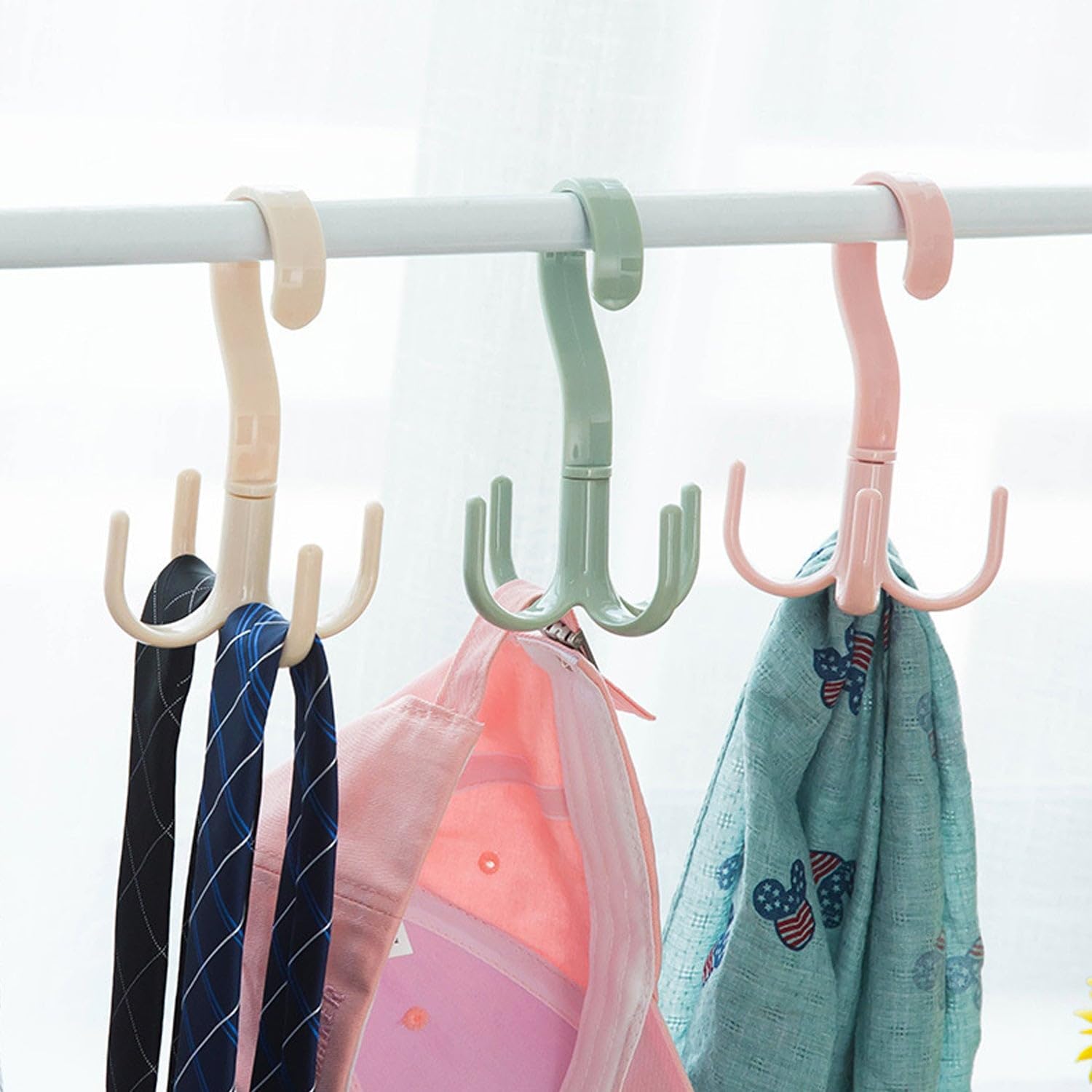 Elemple 4-Claw Multi-Function 360 Degree Rotatable Purse Rack Handbag Hanger Hook-image-22