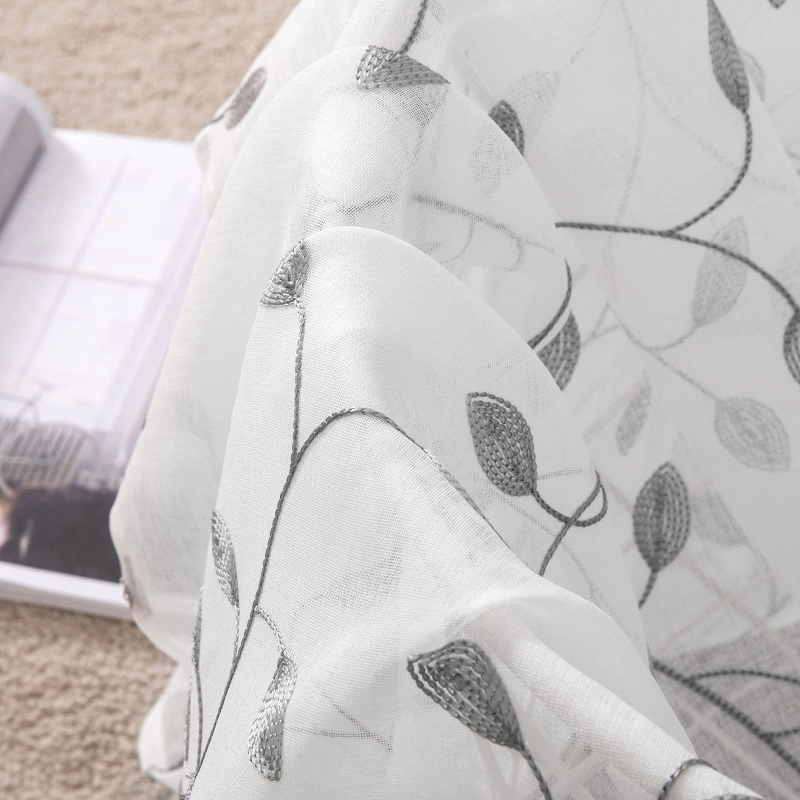 MIULEE Sheer Vorhang Voile Blumen Stickerei Vorhänge mit Ösen transparent Gardine 2 Stücke Ösenvorhang Gaze paarig schals Fensterschal für Wohnzimmer Schlafzimmer 145 cm x 140 cm(H x B) 2er-Set