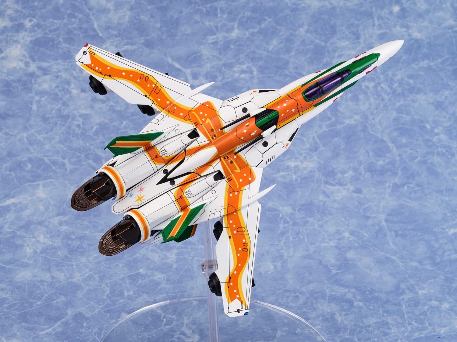 Aoshima-V.F.G. Macross F VF-25F Messiah Ranka Lee Macross 40th Anniversary Model Kit