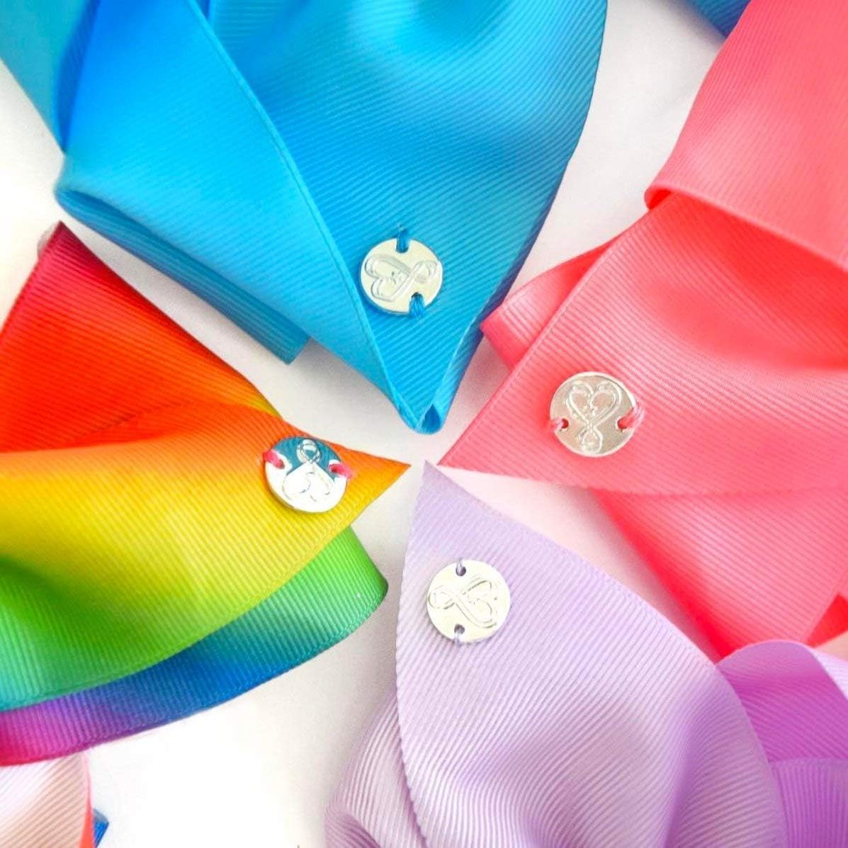 LUV HER Girls Big Bows - Sweet 16 Birthday Collection, Cupcake Keeper