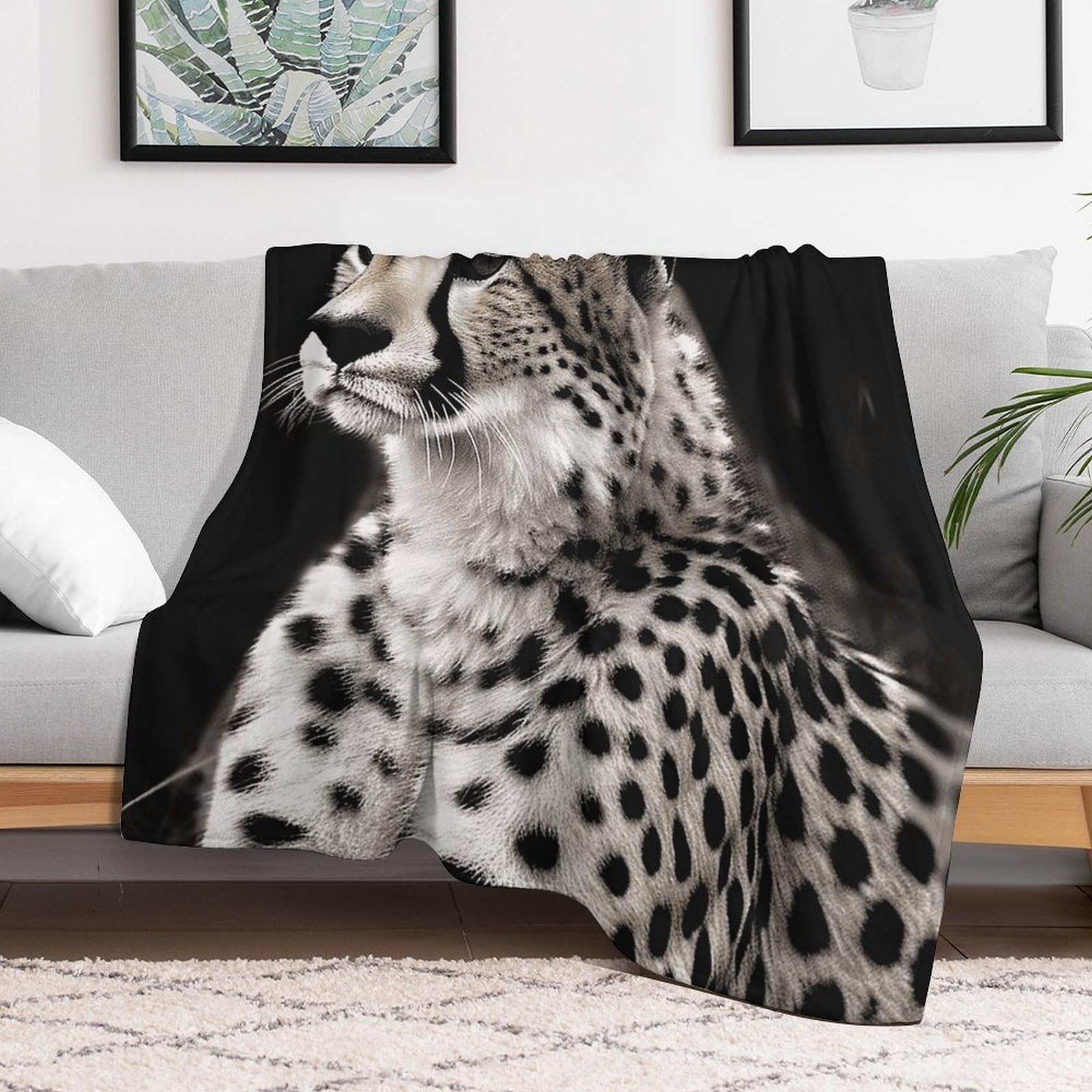 Custom Cheetah Blanket Lightweight Flannel Fleece Throw for Couch Sofa Bed Luxury Soft Cozy Plush Lap Bedtime Blanket for All Seasons Bedroom Home Decor Gifts 30x40