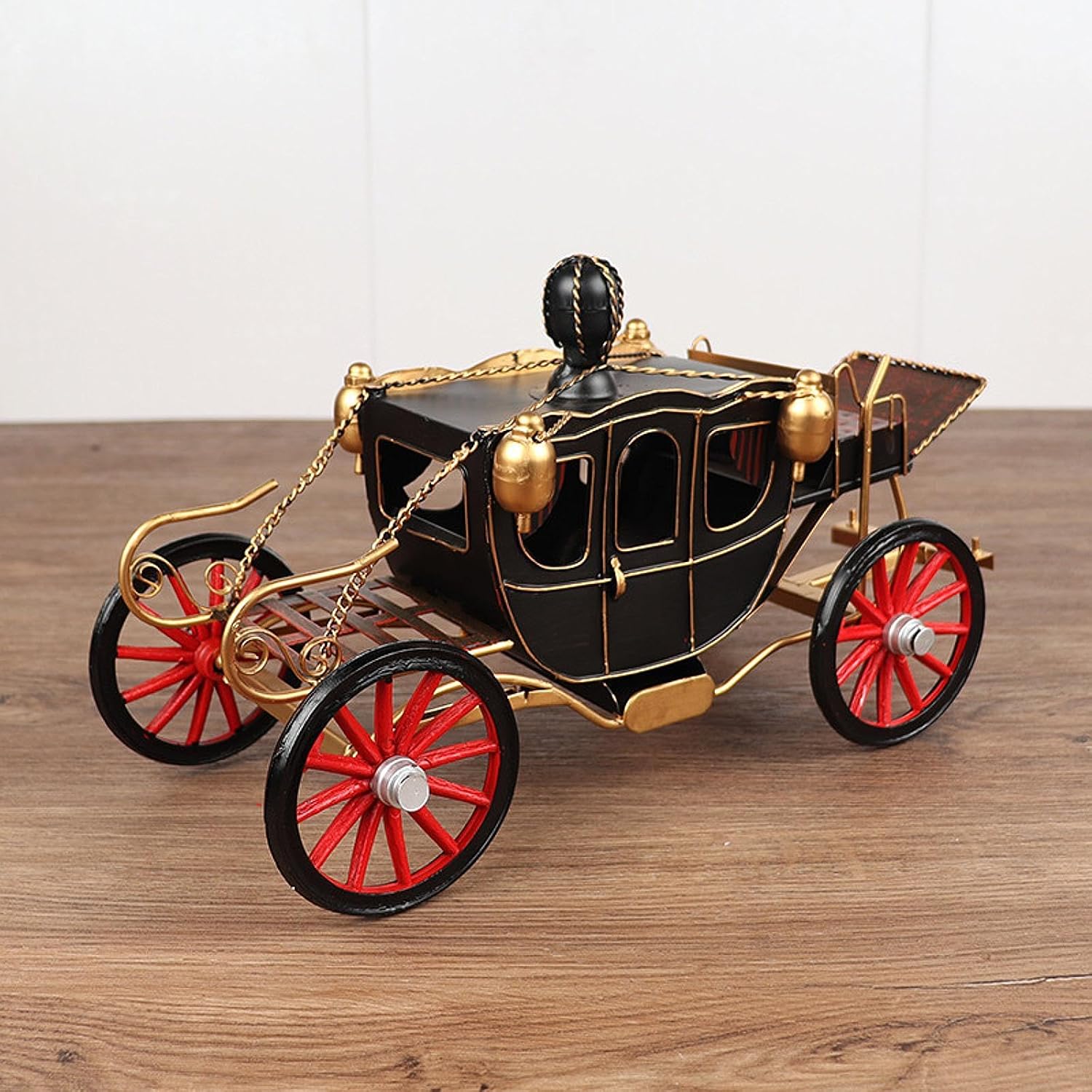 Carriage Figurine for Home Decor and Photo Display, Black