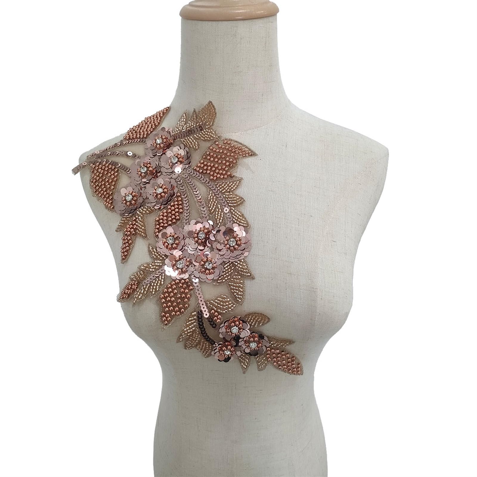 Amazon.com: Generic 1PC Rose Gold Sequin Embroidered Lace Bead Patch DIY  Sewing Cloth Applique Collar Patches Dress Accessories (Color : 01 Gold),  ERHQOOAUA-01GOLD : Arts, Crafts & Sewing