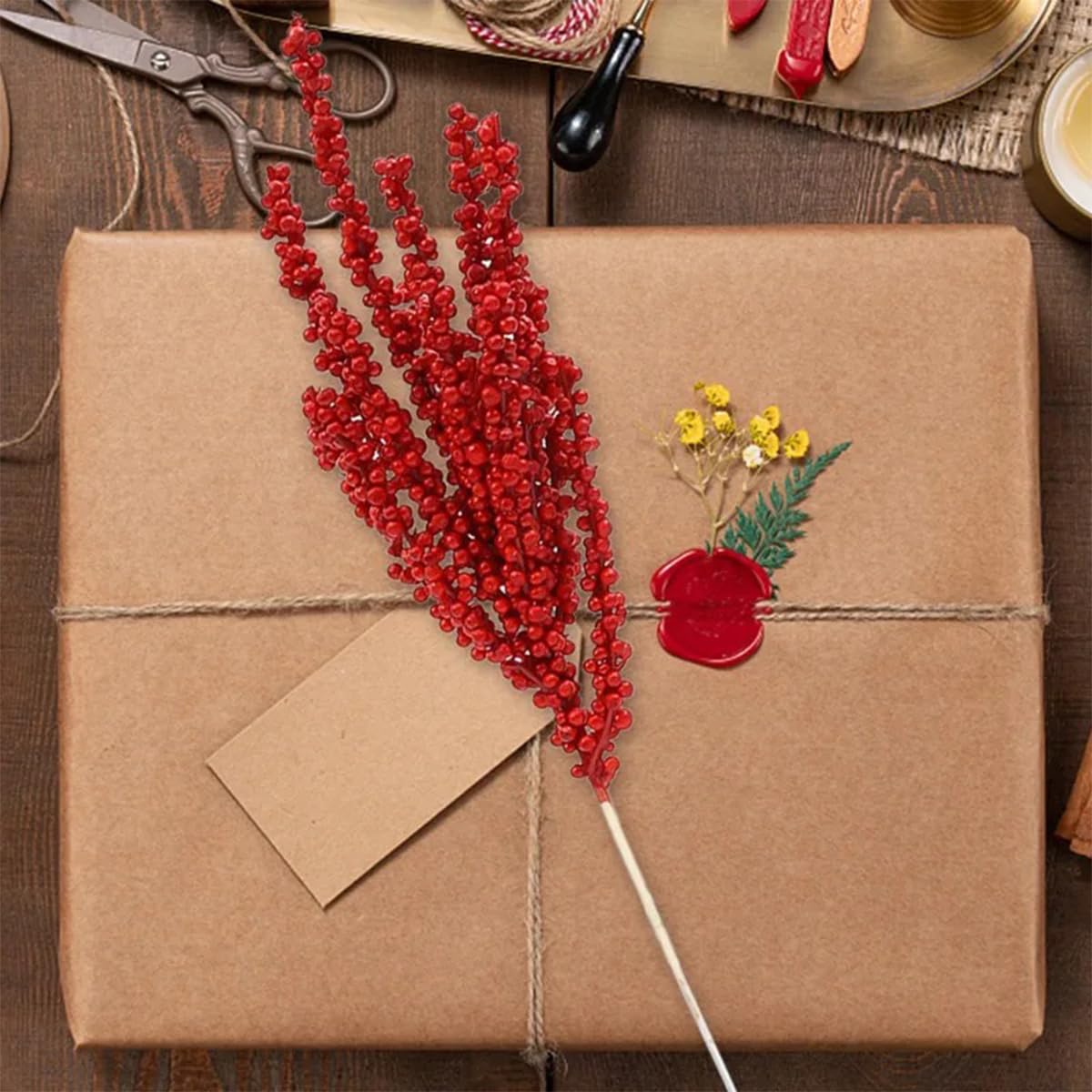 Lot de 20 Branches de Houx artificielles (6 x 32 cm) pour décoration de Noël, couronnes et Loisirs créatifs, Rouge