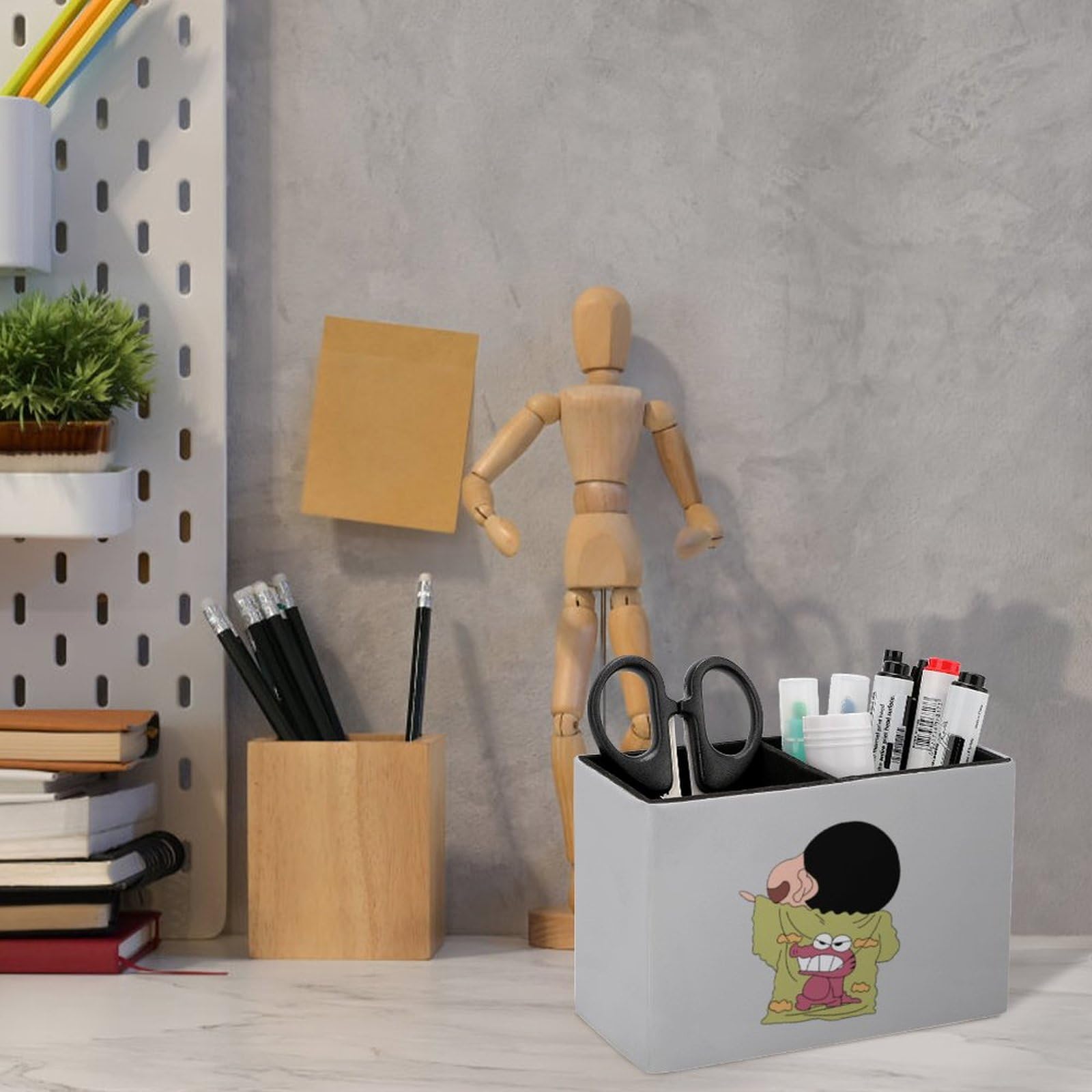 Amazon.co.jp: クレヨンしんちゃん ペン立て ペンスタンド 小物入れ