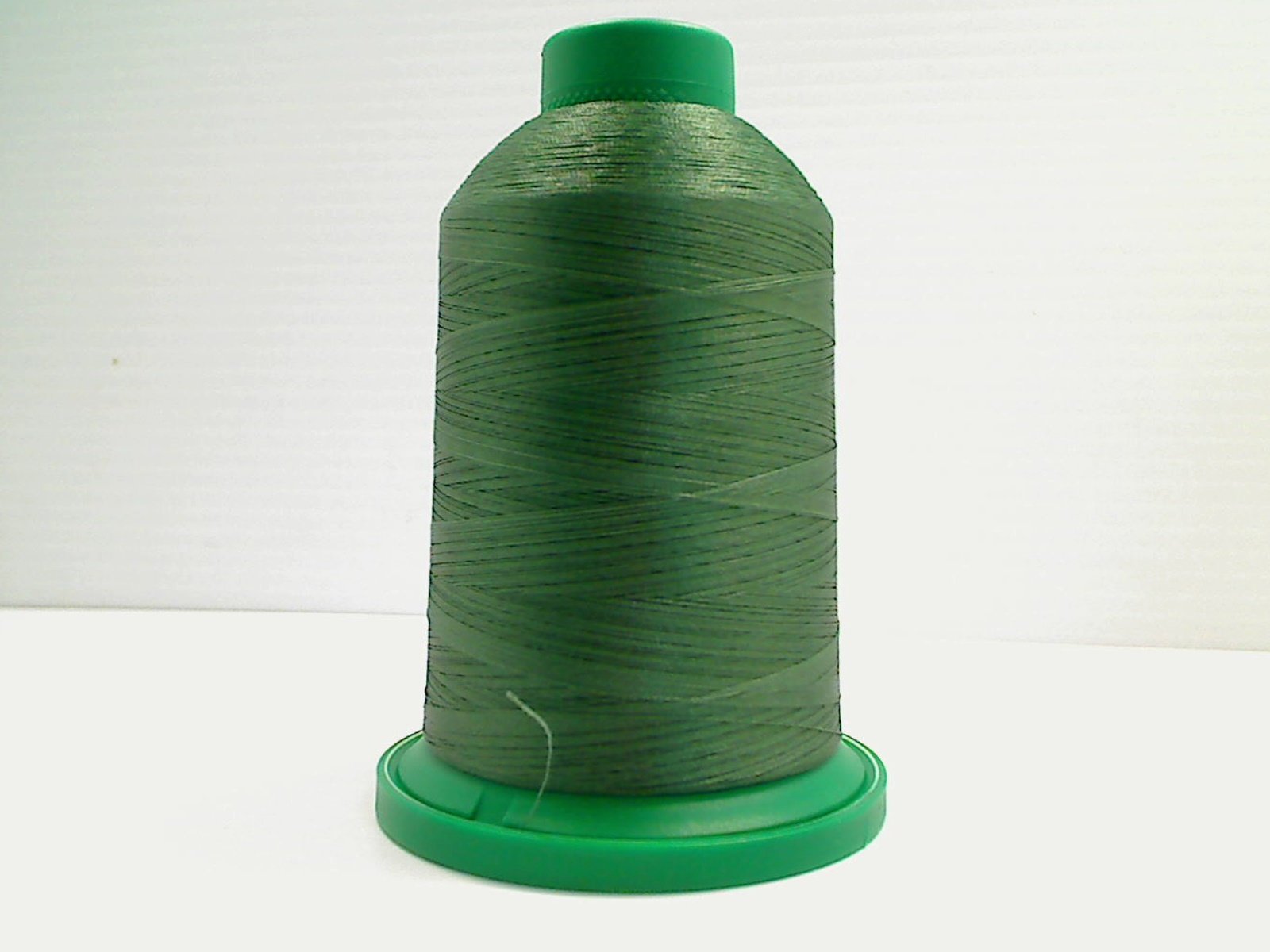 Isacord Embroidery Thread 5000m (5610-5944) (5743)