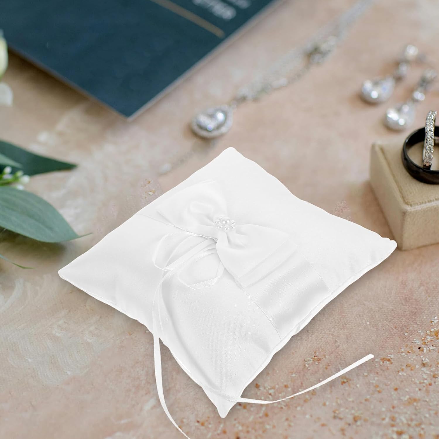European Wedding Ring Pillow Holder with Double Flower Knot Beads