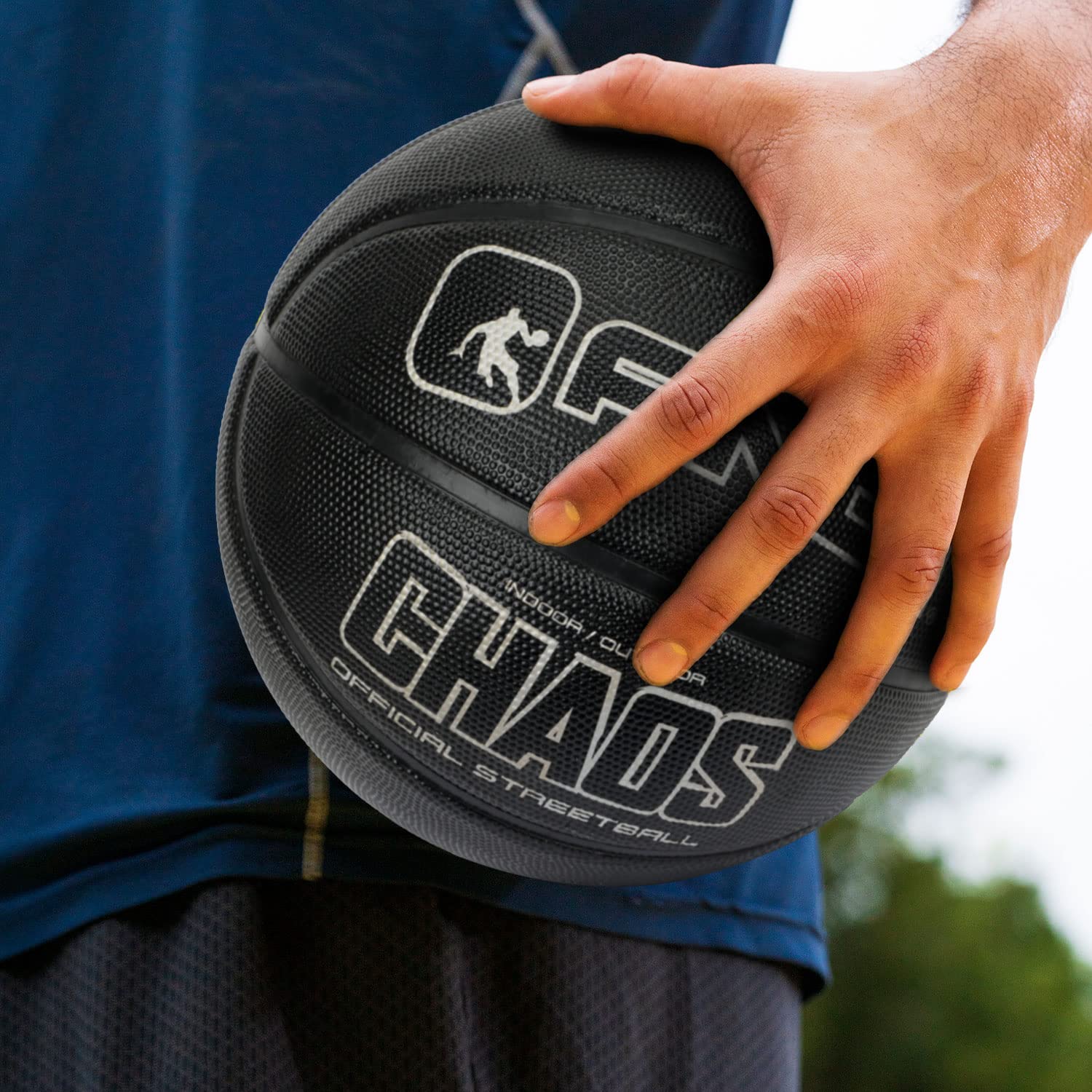 AND1 Baloncesto de goma Chaos, tamaño oficial, hecho para juegos de baloncesto en interiores y exteriores, se vende desinflado (bomba no incluida), talla 7, negro