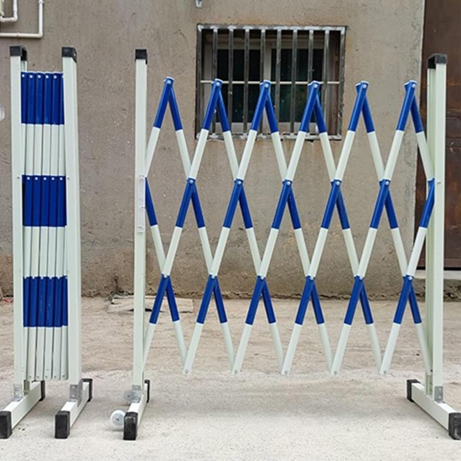 Genérico Barrera metálica Plegable Extensible y Ajustable de 500 cm - Valla de Seguridad portátil para Exteriores, Ideal para Obras de construcción y Control de multitudes.