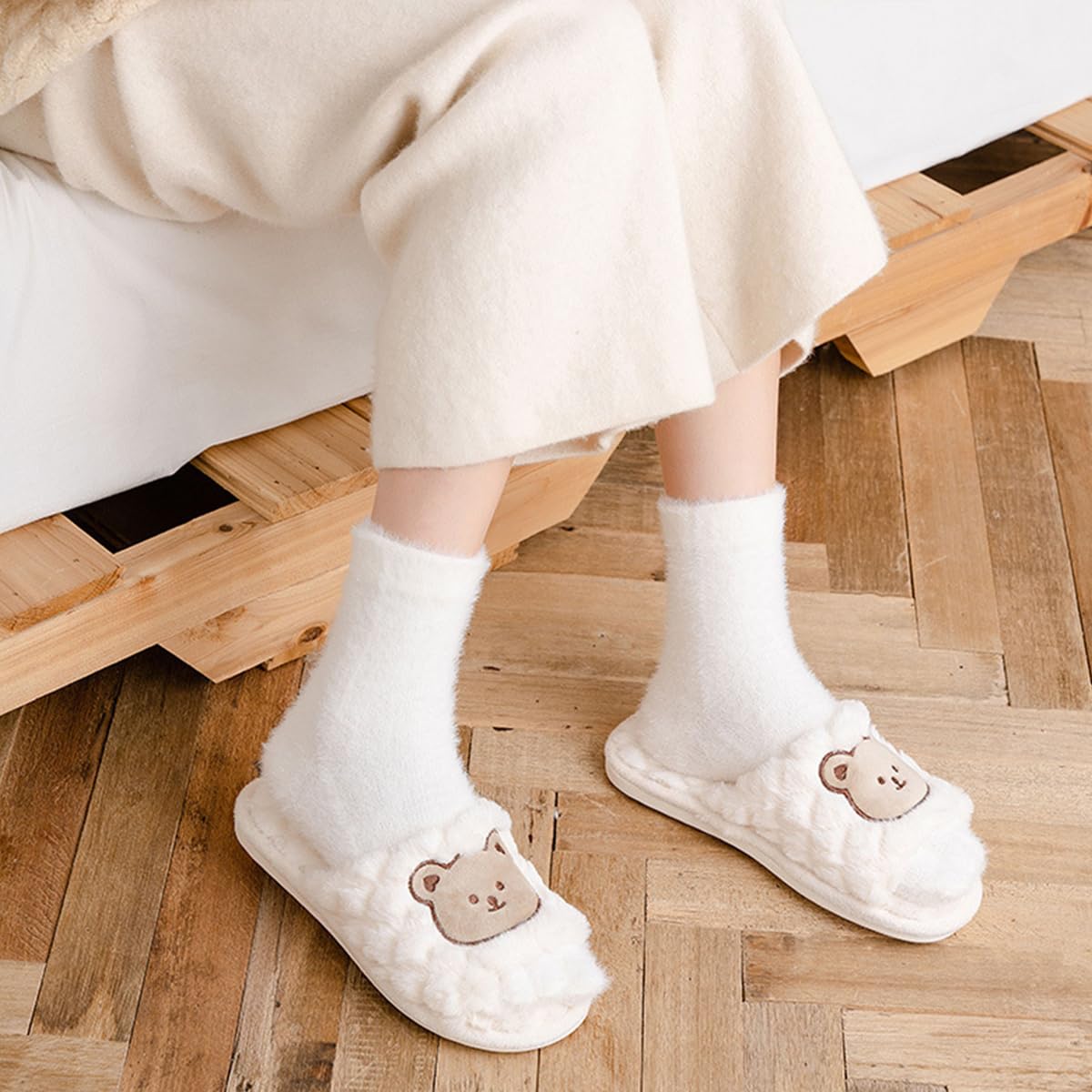 10 Paires Chaussette à Doigts Femme Chaussettes Chaudes en Pilou avec Orteils Séparés, Chaussettes Thermiques Hiver Femme Chaussette Doigt de Pied, Douces, Epaisses et Moelleuses, EU 35-40