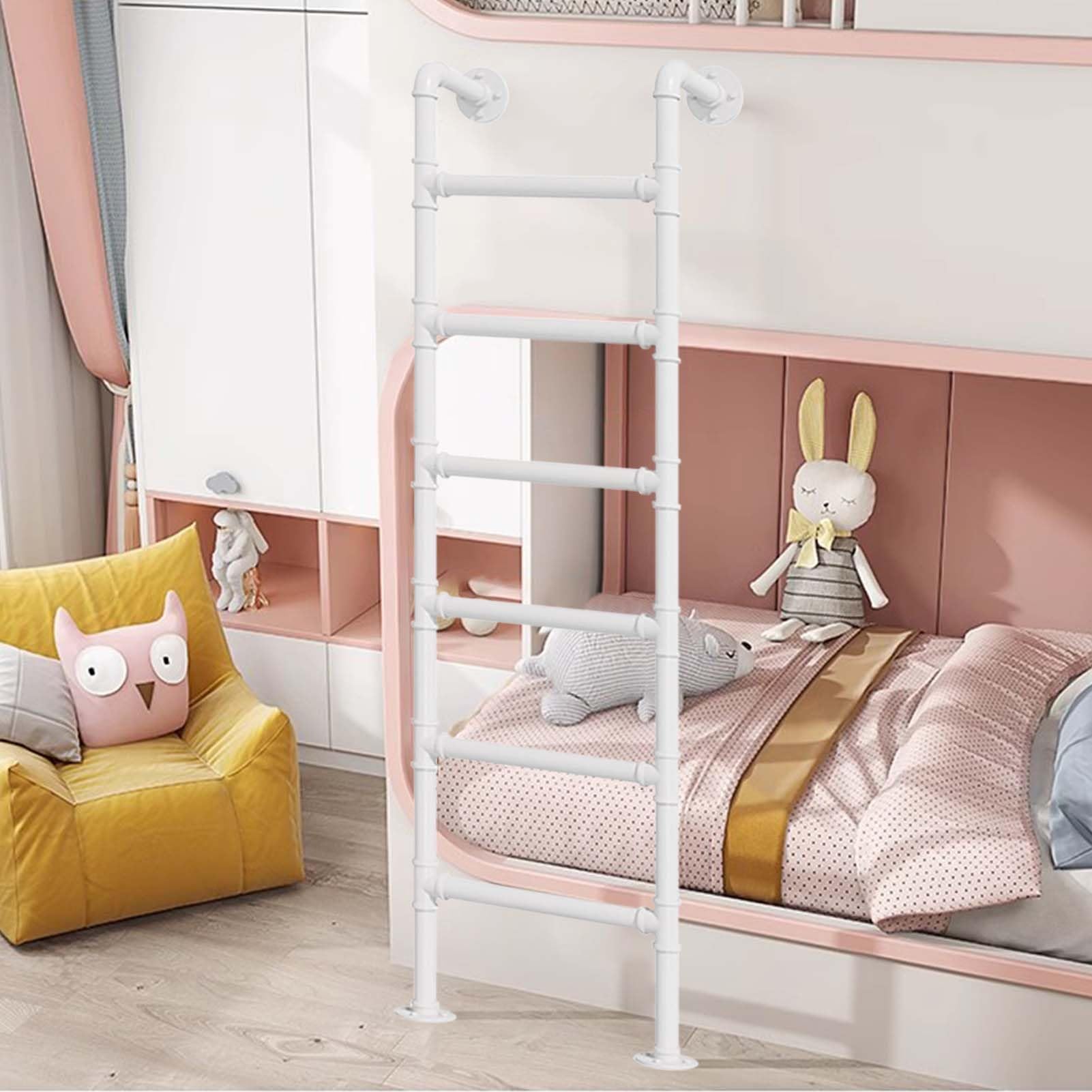 Escalera de hierro forjado blanca para litera de ático y accesos de emergencia en loft