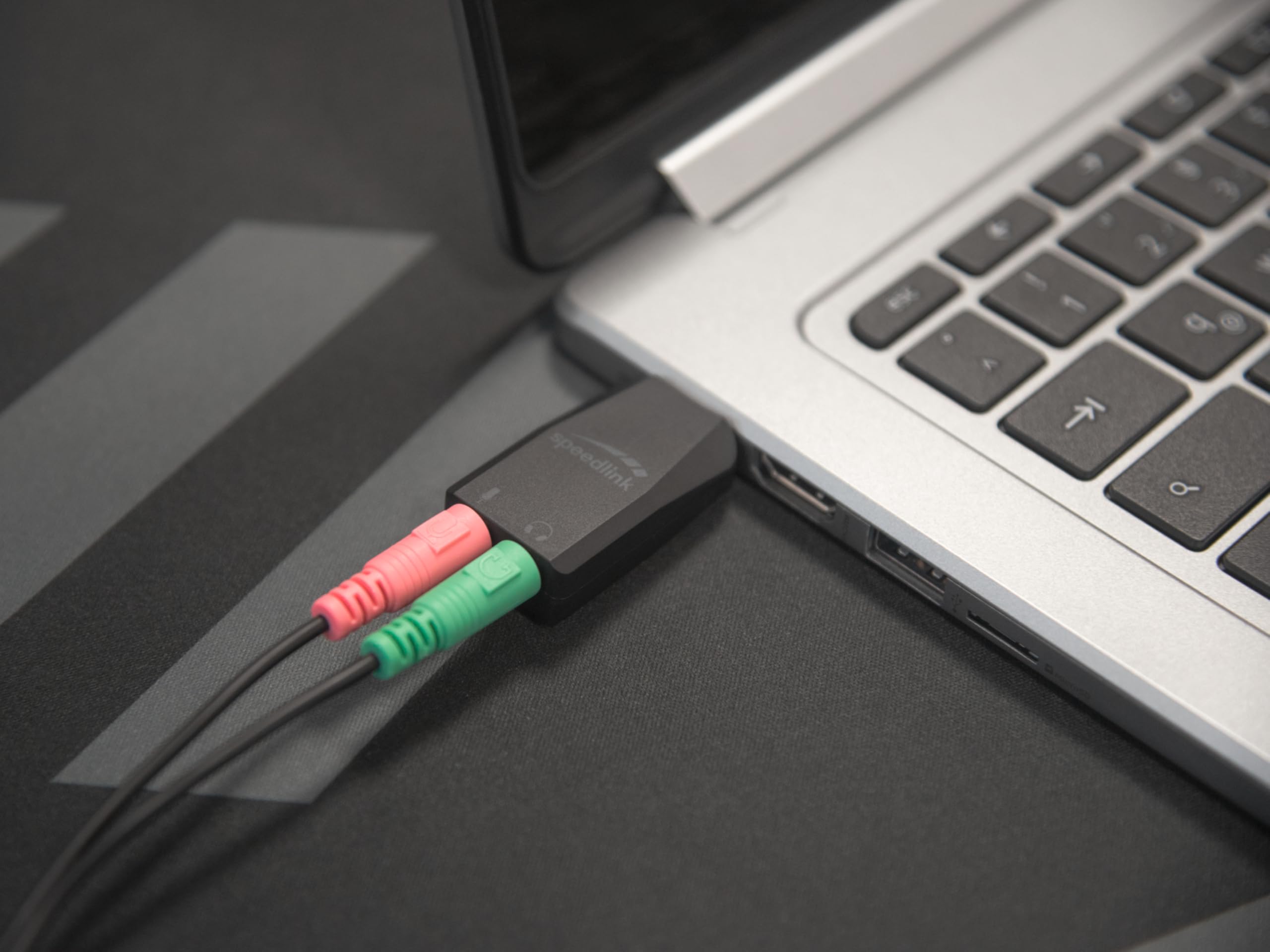 Speedlink VIGO USB-C - Scheda audio esterna Adattatore USB con ingresso microfono e cuffie, da USB-C a jack da 3,5 mm, PC/PS5/Switch2/Switch, nero