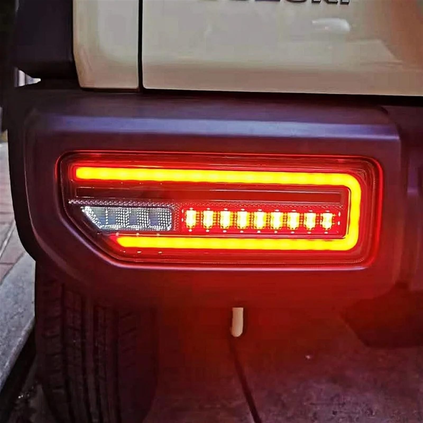 Fari Posteriori Per Suzuki Per JIMNY 2019 2020 Per JB64 JB74 Auto Per LED Posteriore Fanale Posteriore Luce Freno Stazionamento Flusso Indicatore Direzione 2X Fanale Posteriore Esterno(Transparent Red