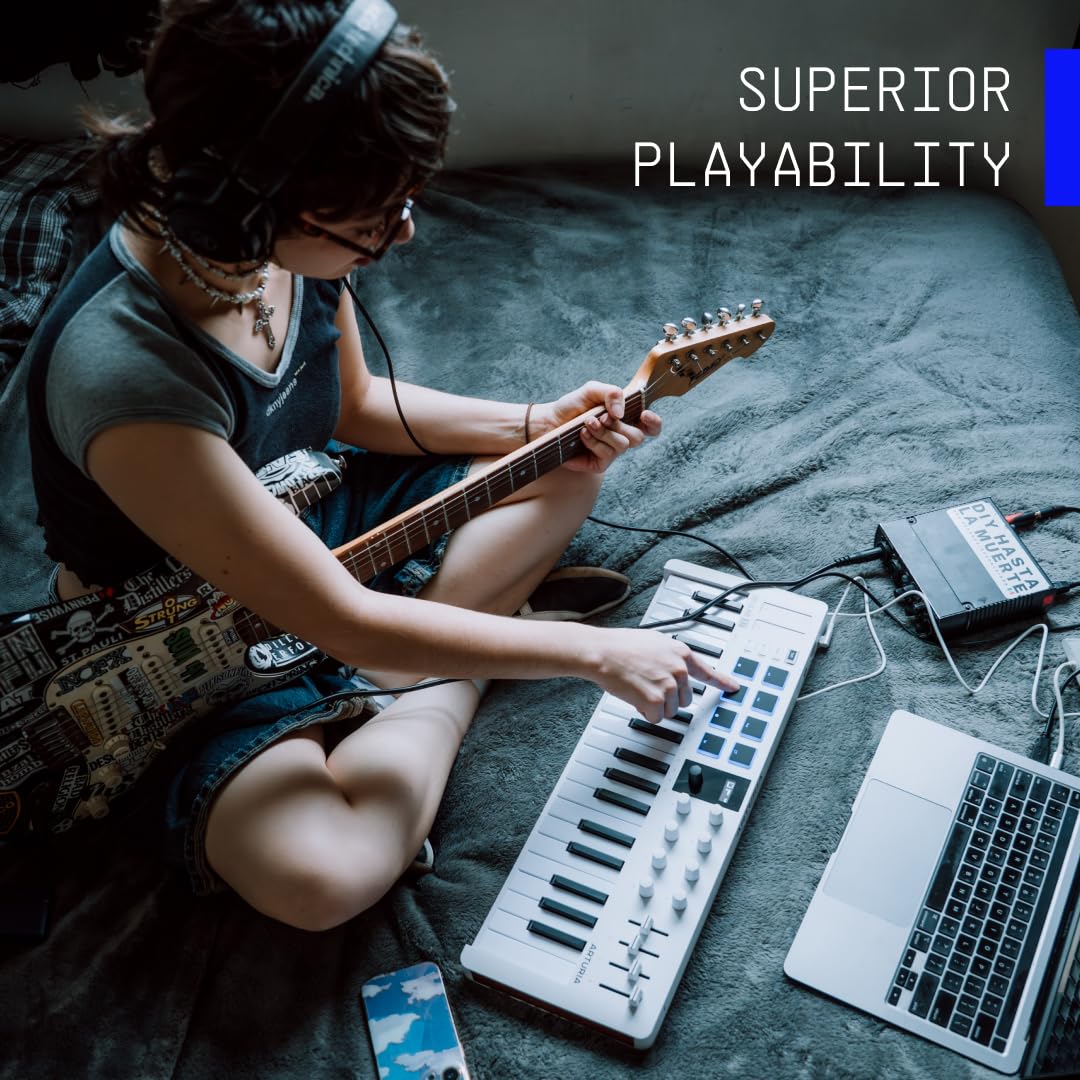 Arturia MiniLab 37 Clavier de contrôle USB MIDI 37 touches | 37 touches fines, pads, encodeurs, faders, intégration DAW, USB-C, suite logicielle, arpégiateur, mode Accord