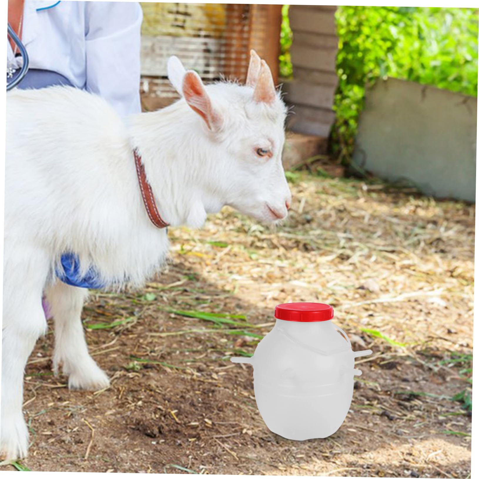 Biberon per Agnelli 8000ml Bianco in Plastico e Silicone | Riutilizzabile, Design Creativo, Alimentazione Comoda e Sicura, Capacità Grande