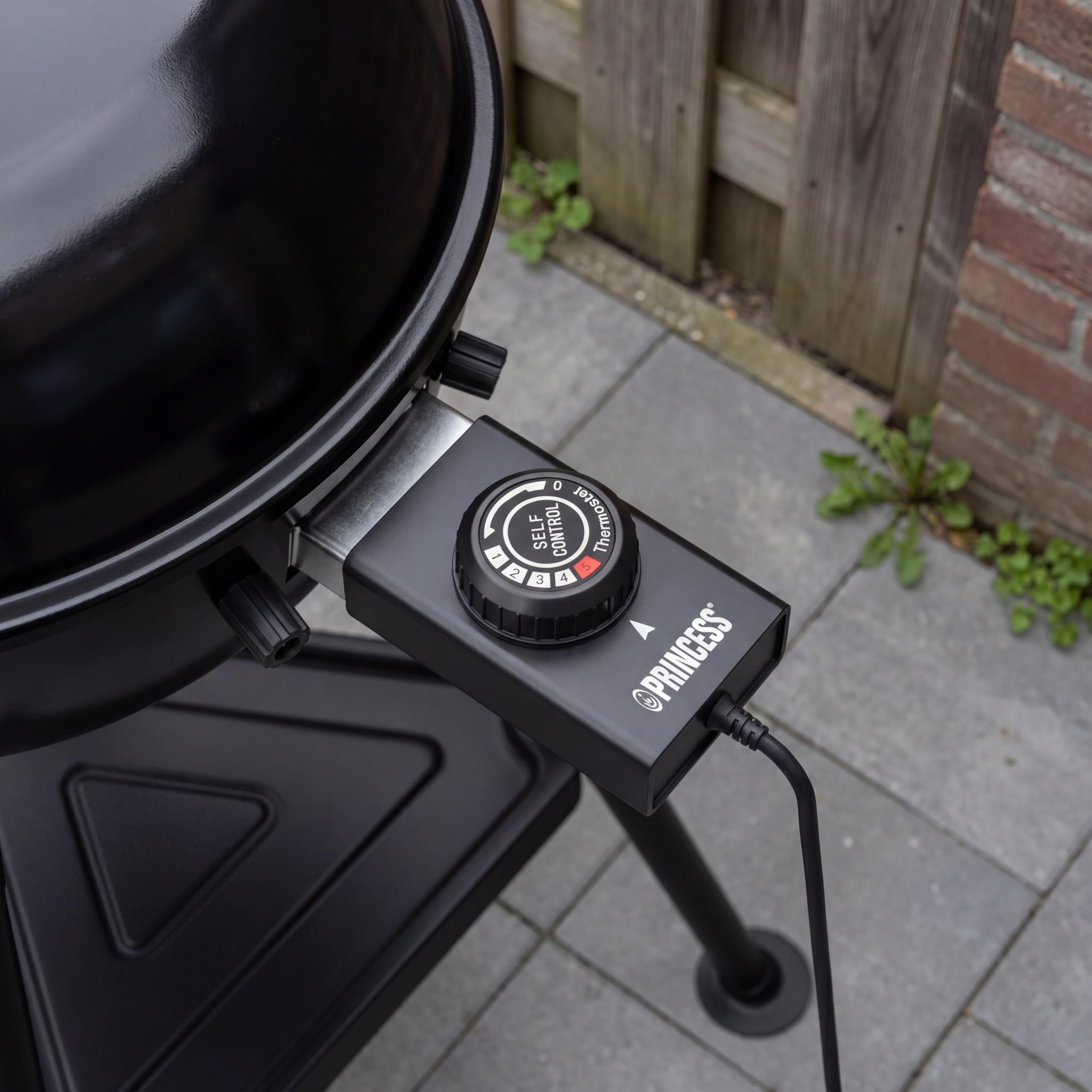 Princess Barbacoa Kettle Híbrida, Eléctrica y de Carbón, 2000 W, Termostato Ajustable, Termómetro Integrado y Parrilla Esmaltada, 01.112270.01.001