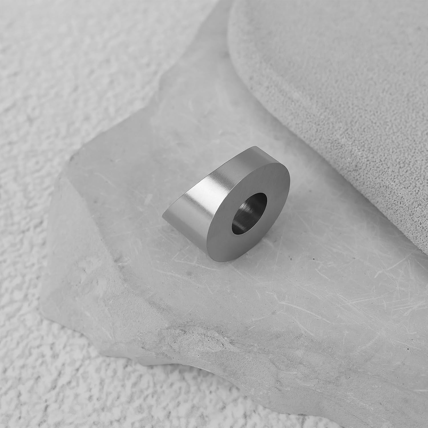 15pcs 1/4inch Angle Beveled Washer 30 Degree Stainless Steel Angle Washers for 1/8 Inch to 3/16 Inch Cable Railing