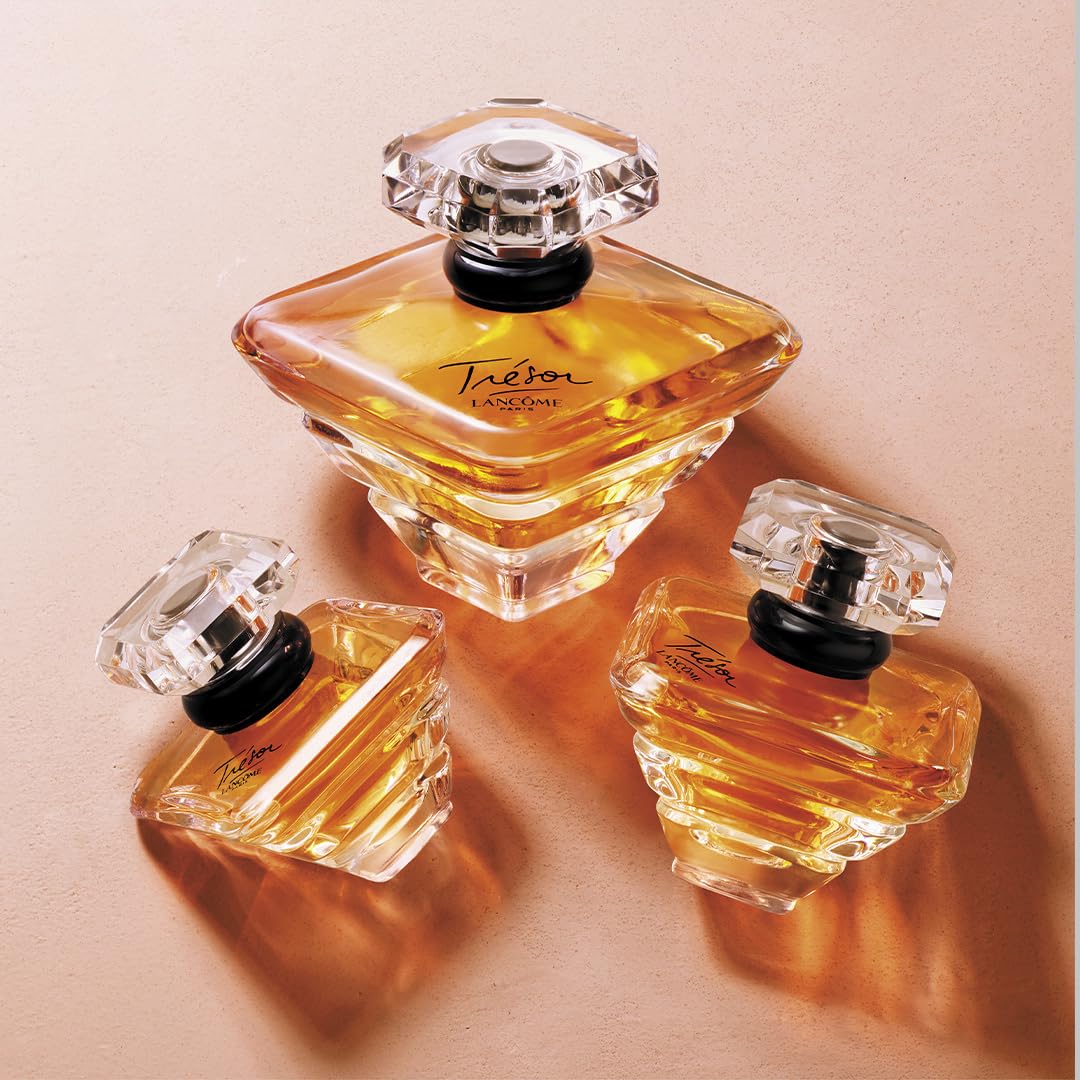 Lancôme Trésor Eau de Parfum, zeitloser, blumig-femininer Damenduft mit zartem Pfirsich, eleganter Iris und warmem Sandelholz