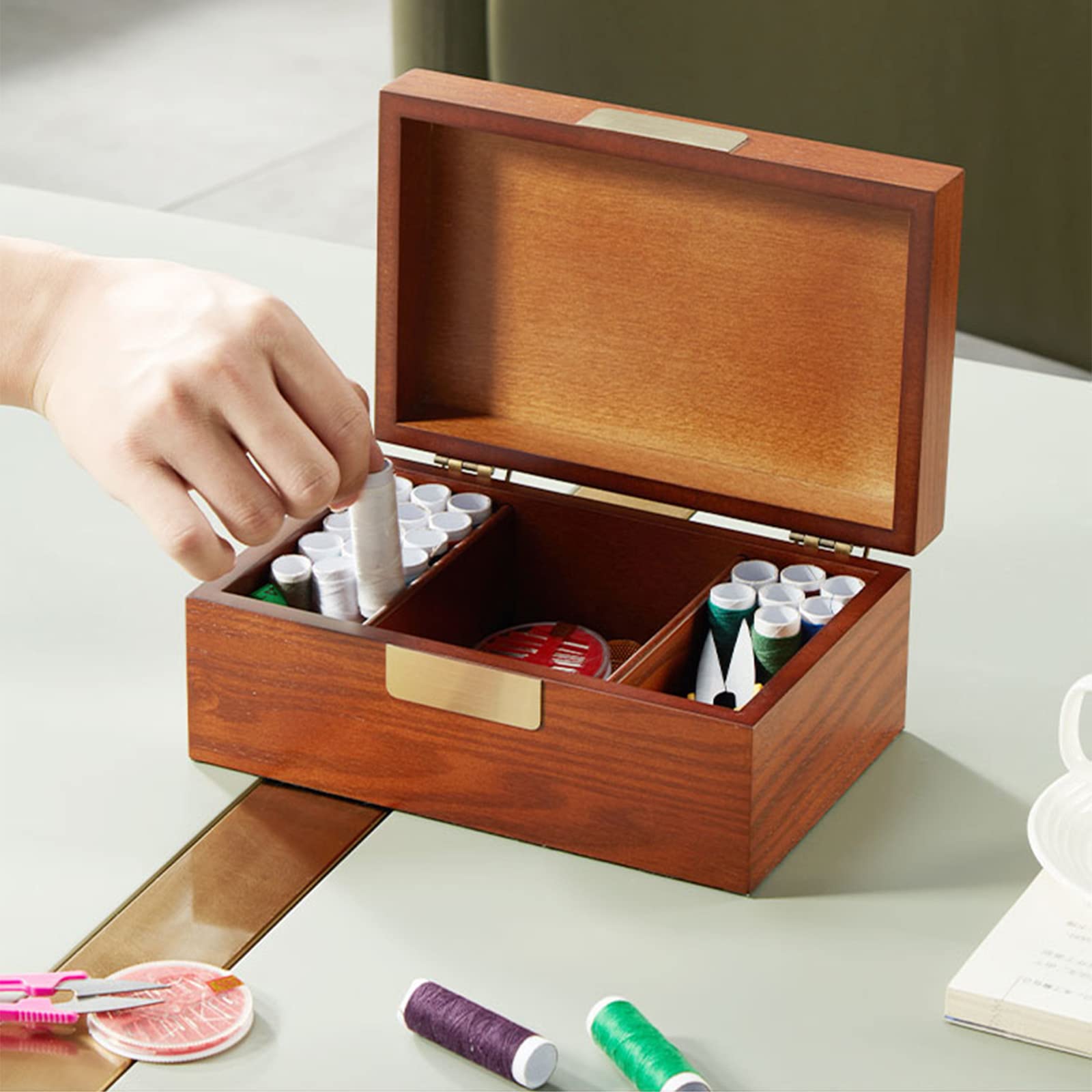 Kit de costura, caja de costura, kit de costura para adultos, cesta de costura de madera, caja de costura con kit de costura, accesorios para el hogar, juego de costura para principiantes, marrón