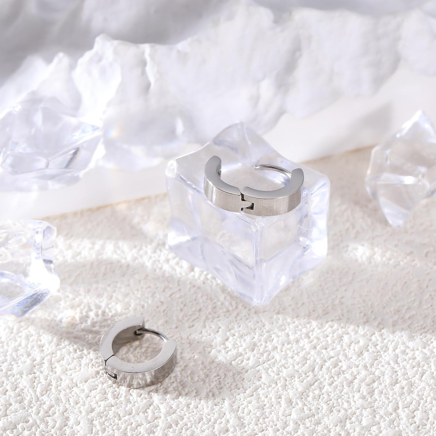 Men Hoop Earrings, 3 Pairs Hoop Earrings for Men Stainless Steel Mens Earrings Hoop Gold Silver Black Hoop Earrings Men Hypoallergenic Small Hoop Earrings for Men Women Wearing - Image 7