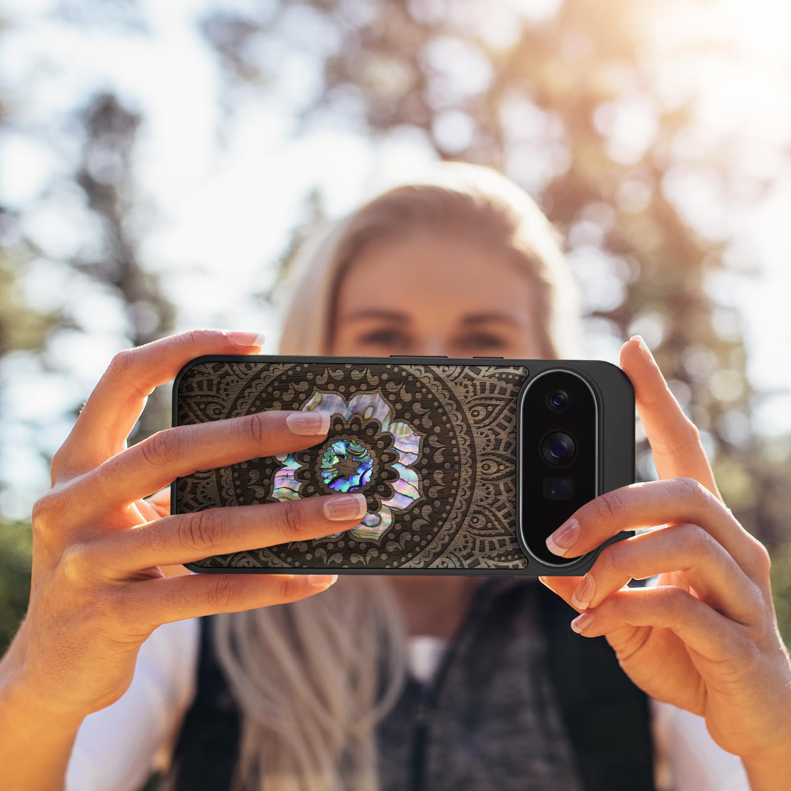 Carveit Madera Funda para Google Pixel 11 (Nogal-Patrón de Mandalas)