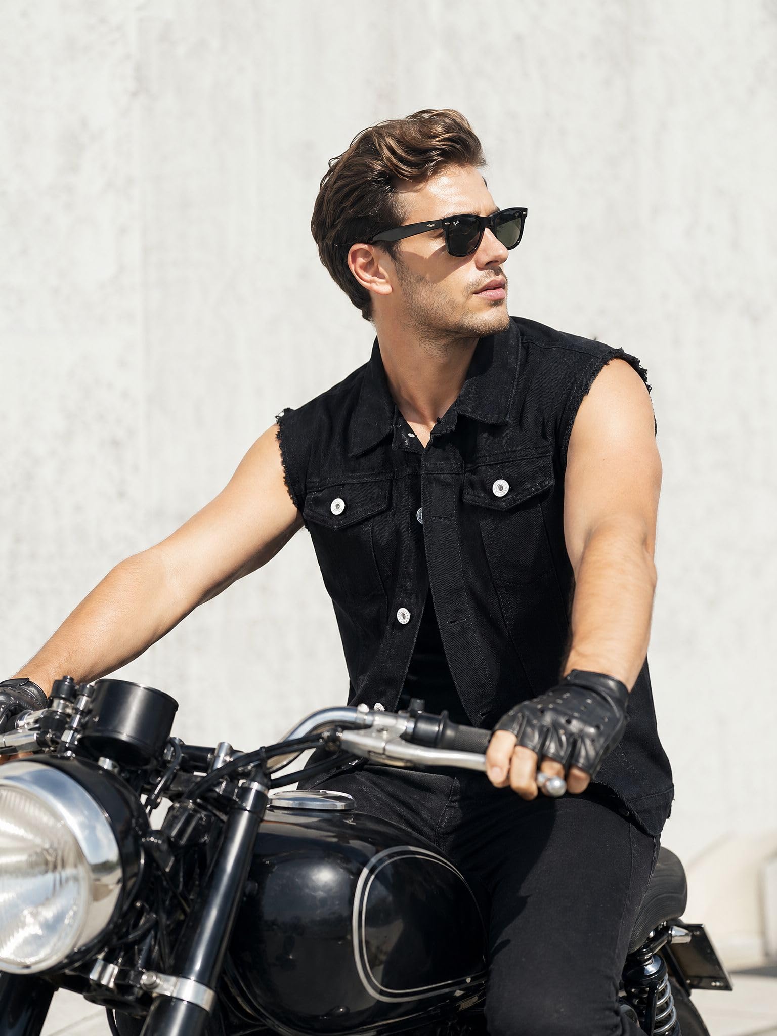 Gilet de Jeans pour Homme Veste Courte sans Manches en Jean Vintage Manteau Gilet Denim Veste de Moto Slim Fit Gilet en Jean sans Manches