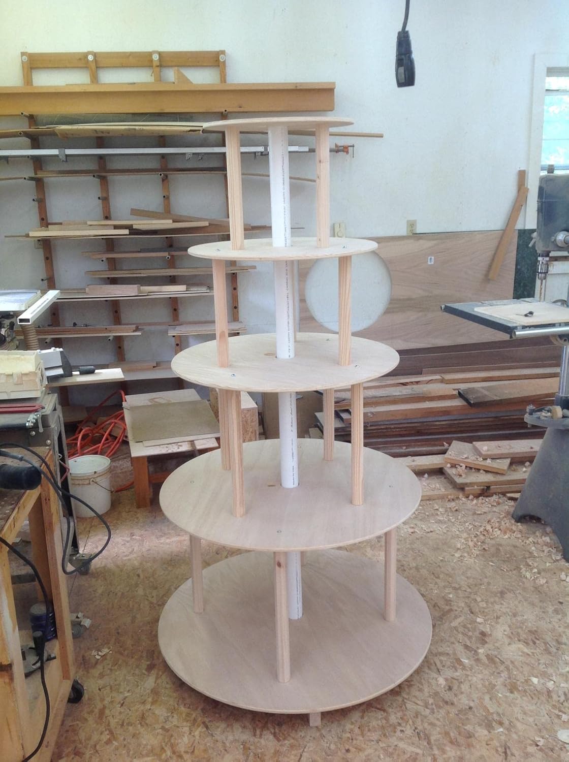 Rockler Ellipse Router Circle Cutting Jig – Easy to Use Circle Routing jig - Plunge Router Jigs for Wood Working – Jigsaw Guide for Cutting with Guide Arm, Dovetail Keys, and More