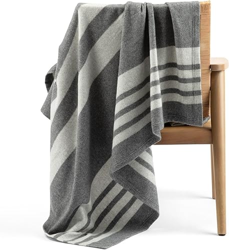 Premium cashmere throw blanket for couples