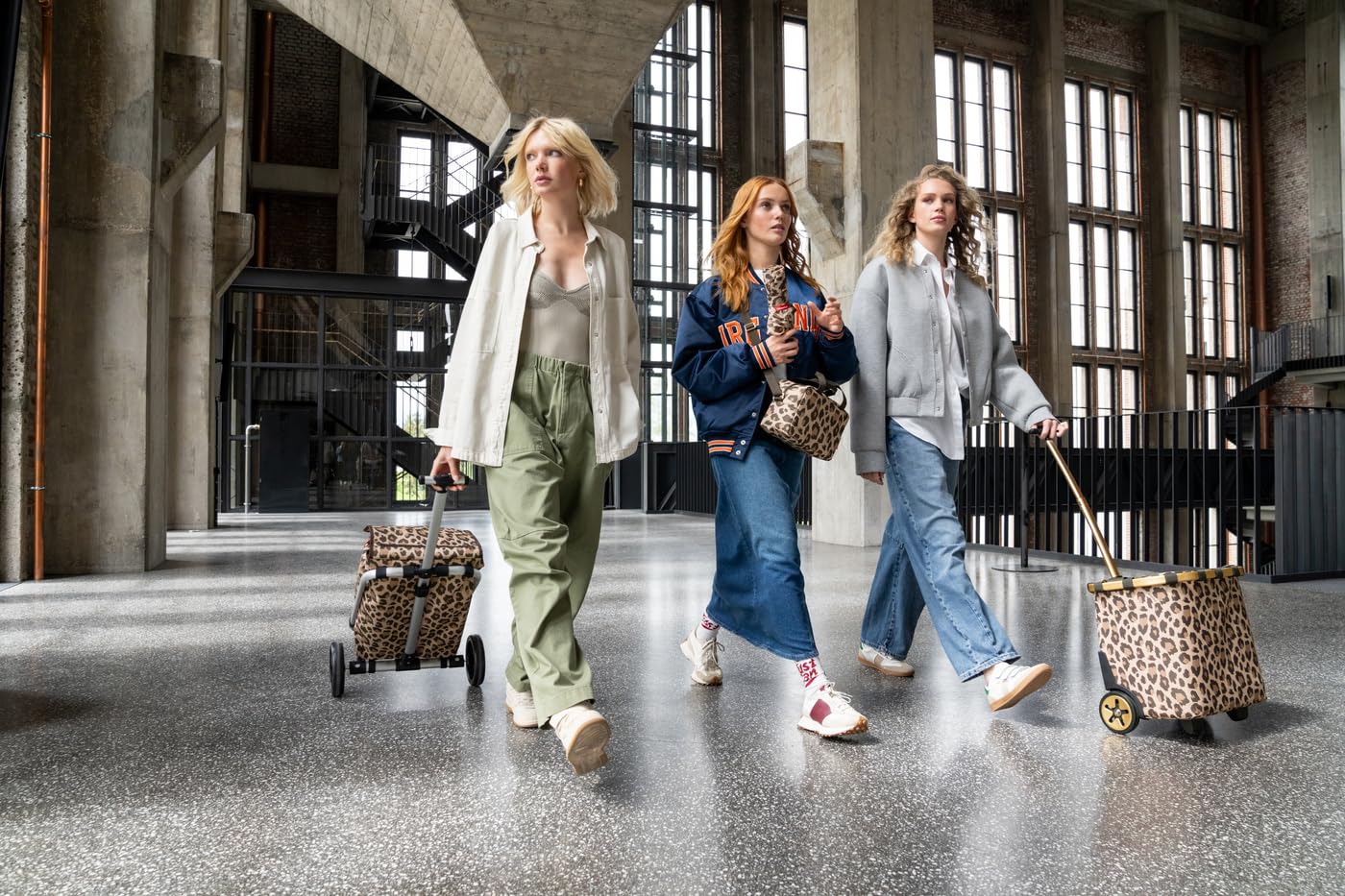reisenthel Coolerbag-to-go - Petit Sac Isotherme à bandoulière - Idéal pour Les Pique-niques, Le Bureau et Les déplacements