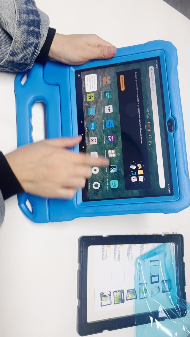Custodia Per Bambini Per Amazon Fire HD10 E HD10 Plus 13a/11a Generazione, Con Maniglia E Supporto, EVA