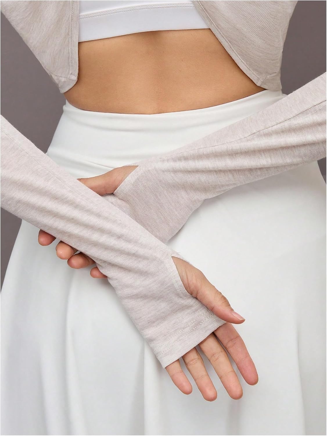 SweatyRocks Women's Twist Back Workout Crop Tops Long Sleeve Running Yoga T Shirt with Thumb Hole