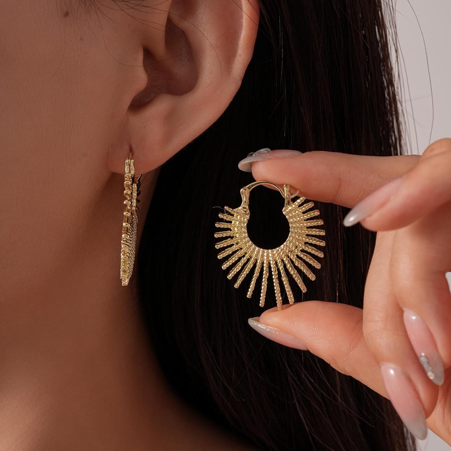 Vintage Big Sun Earrings Punk Large Sunburst Hoop Earrings Gold Spikes Rivets dangle Earring Exaggerate Metal Spike Huggie Studs Statement Fan Shaped Sunburst Earring Jewelry for Women - Image 2