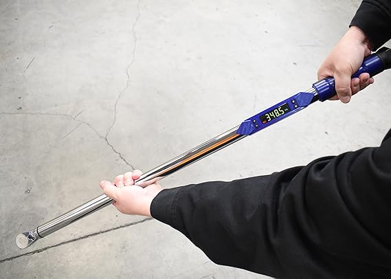 Astro Tools 91350D World's 1st 350ft/lb 1/2 Drive Torque Wrench - Digital