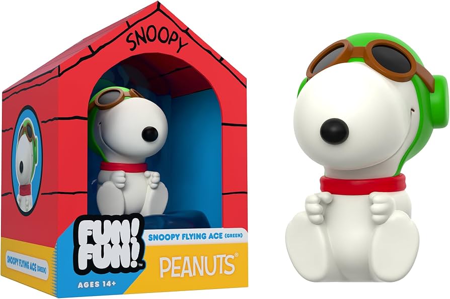 Amazon.com: Super7 Fun! Fun! Peanuts Snoopy Flying Ace (Green Hat