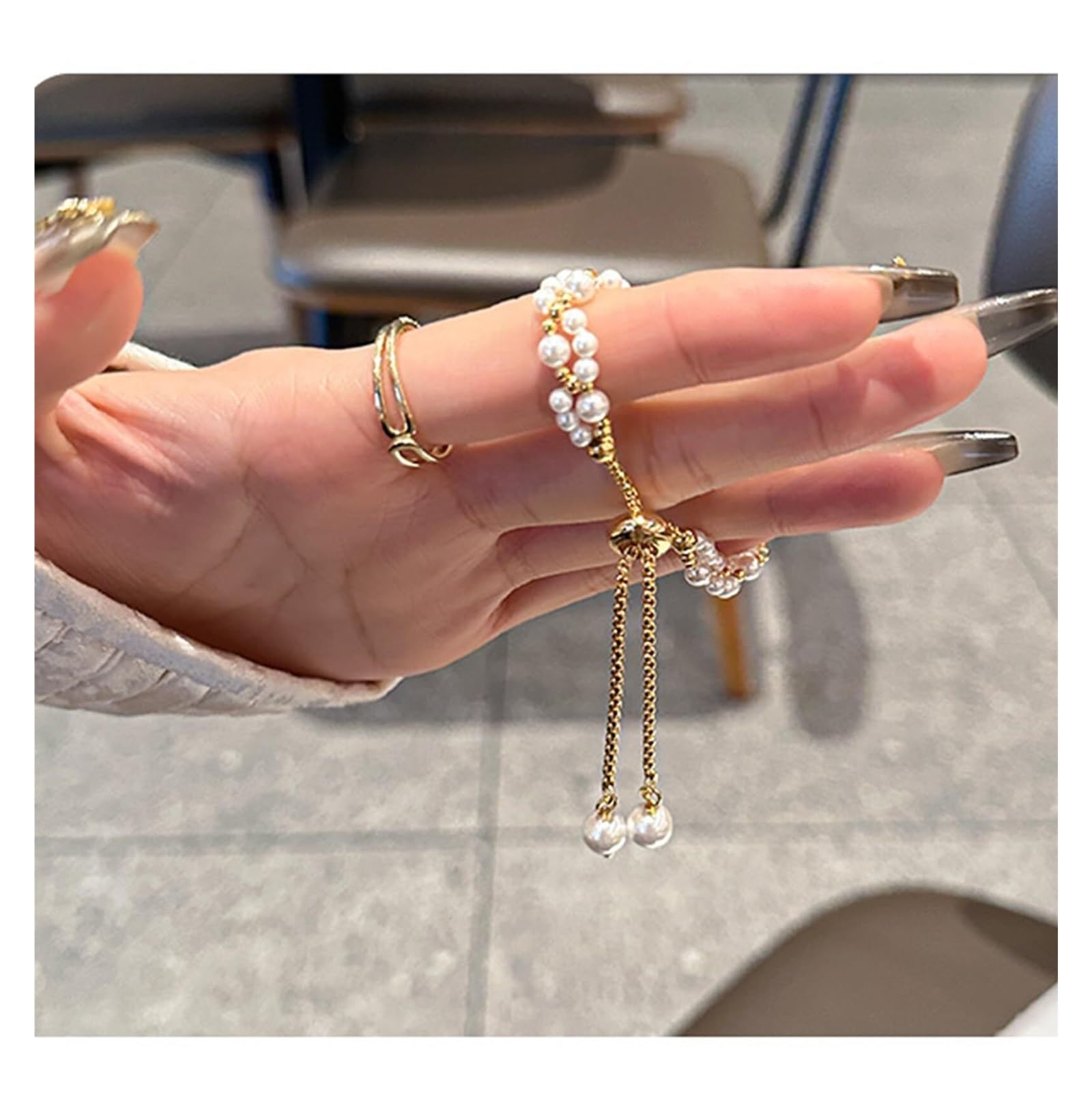 Elegante, zierliche Damen-Quarzuhr, luxuriöses Perlenarmband, modische Damen-Armbanduhr mit Verstellbarer Kette Armbanduhr(Gold White)