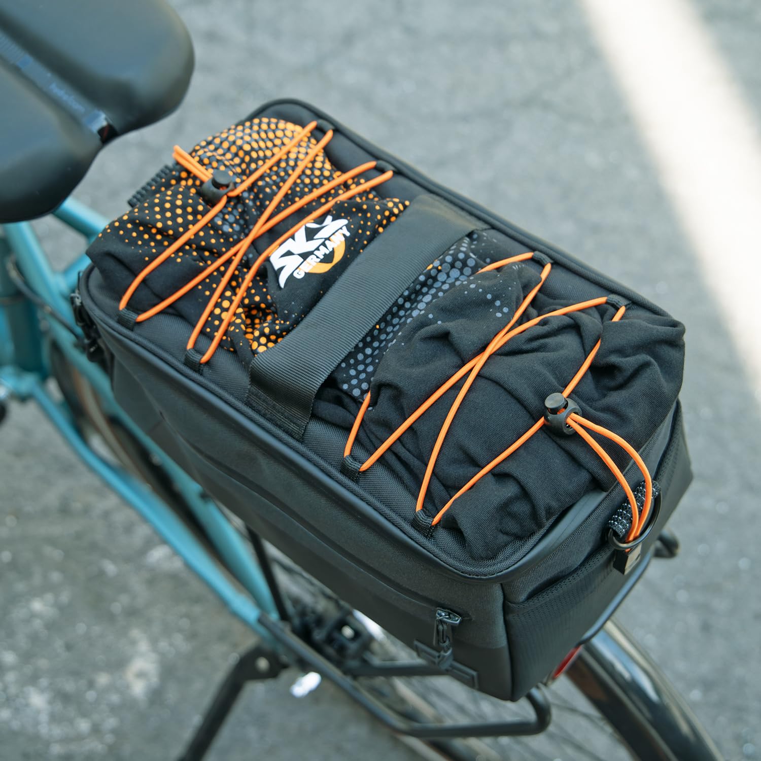 SKS GERMANY Infinity URBAN TRUNKBAG Fahrradtasche | Montage mit Hypalon-Klettstraps oder Adapterplatte, doppeltes Packnetz, RegenCOVER, Schultergurt, reflektierende Schlaufen