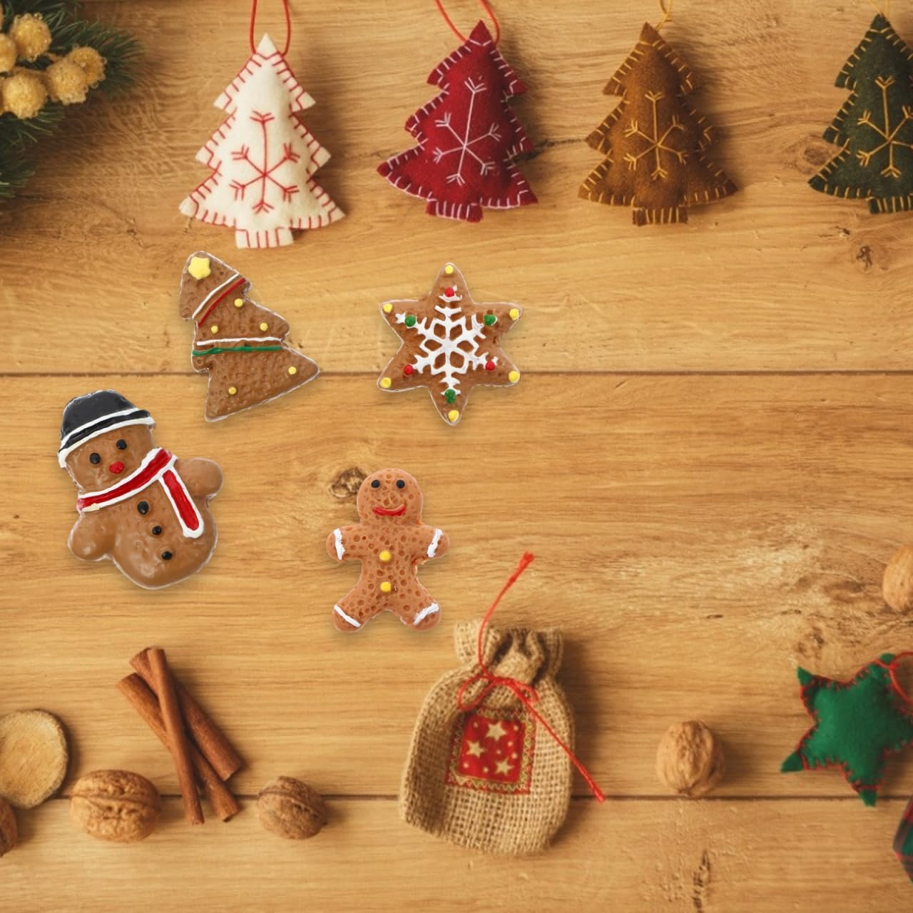 Operitacx 40pcs Resin Christmas Ornaments - Miniature Embellishments for Crafts: Cookie Snowman, Gingerbread Man, Christmas Tree