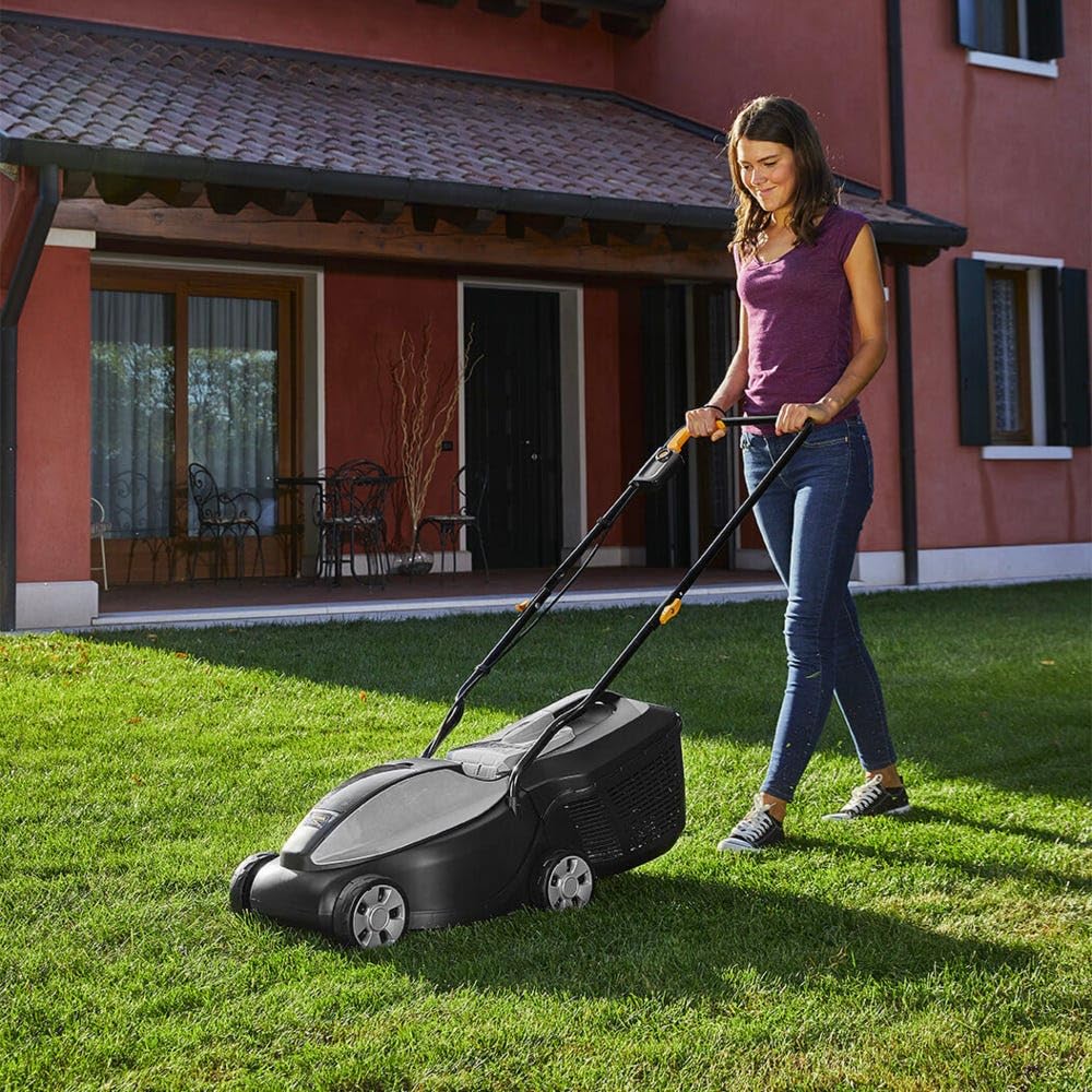 Alpina Cortacésped de batería AL1 3020 Li Kit. Ancho de Corte 30 cm. Batería de 20V 4 Ah. 350W. hasta 150 m². Batería y Cargador incluidos